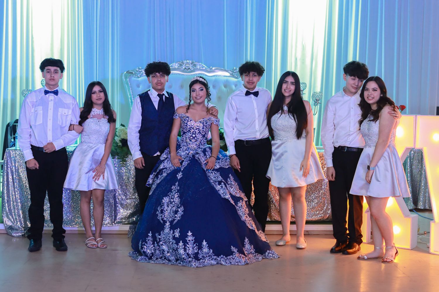 Dama and chambelanes blue and white theme