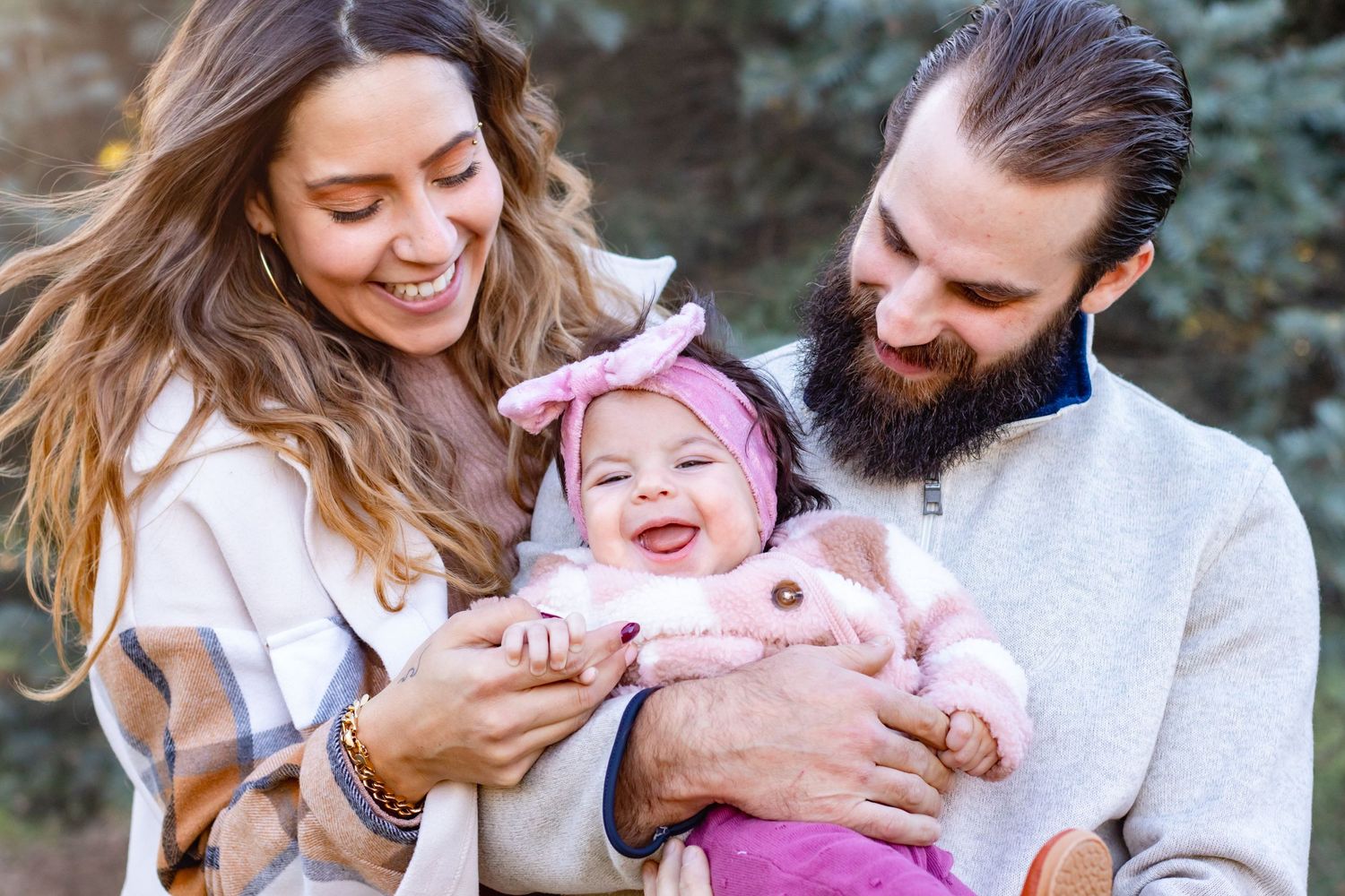 Family Photo sessions. Happy family moment captured outdoors in natural lighting. photographer near me Nashua Photographer