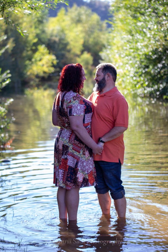 gunnii sack photography, fall photo shoot, anniversary shoot, mokelumne hill ca, calaveras county, best of calaveras