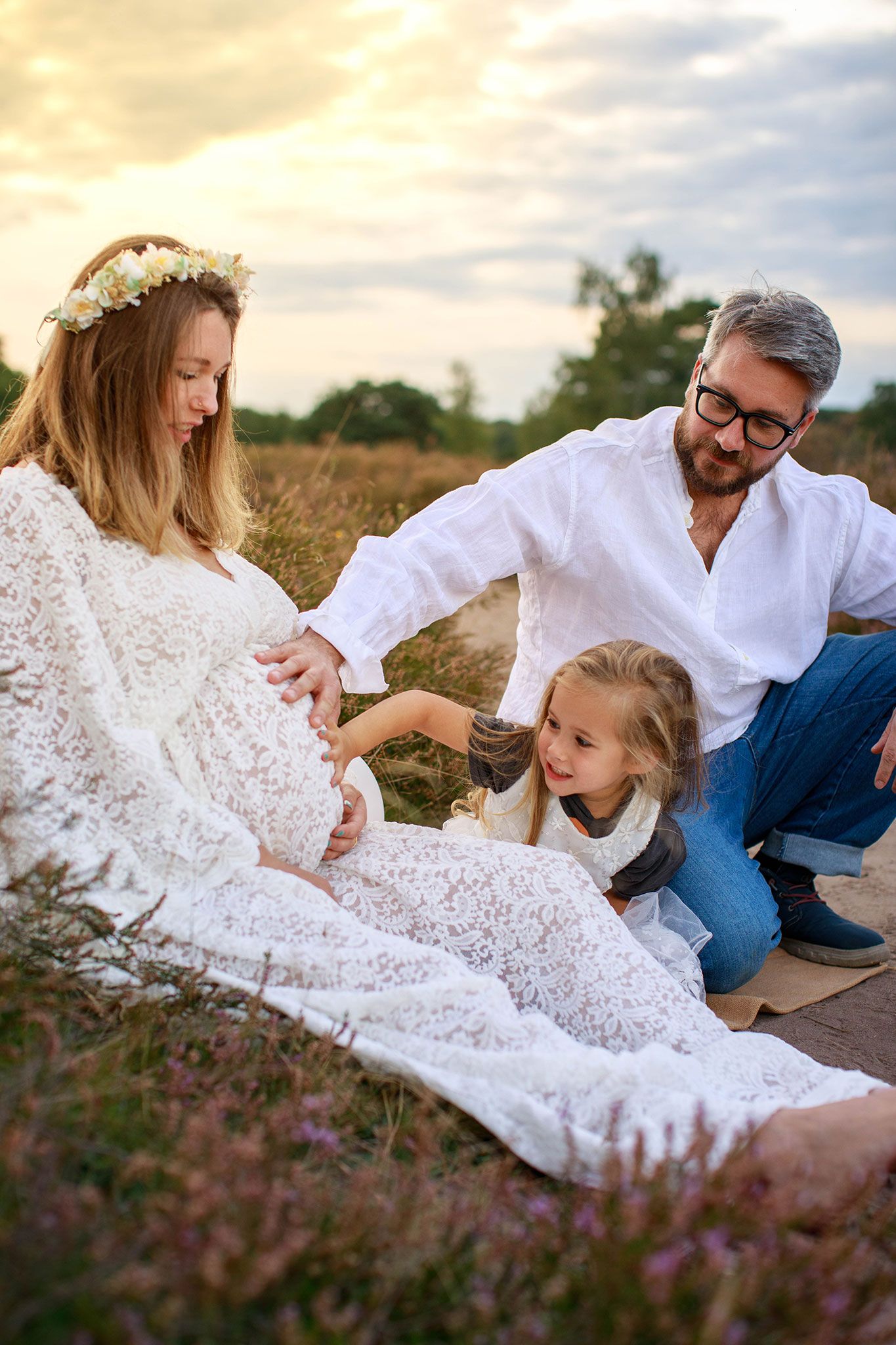 Liebevolle Schwangerschaftsfotografie im Ruhrgebiet, emphatischer professioneller Fotograf