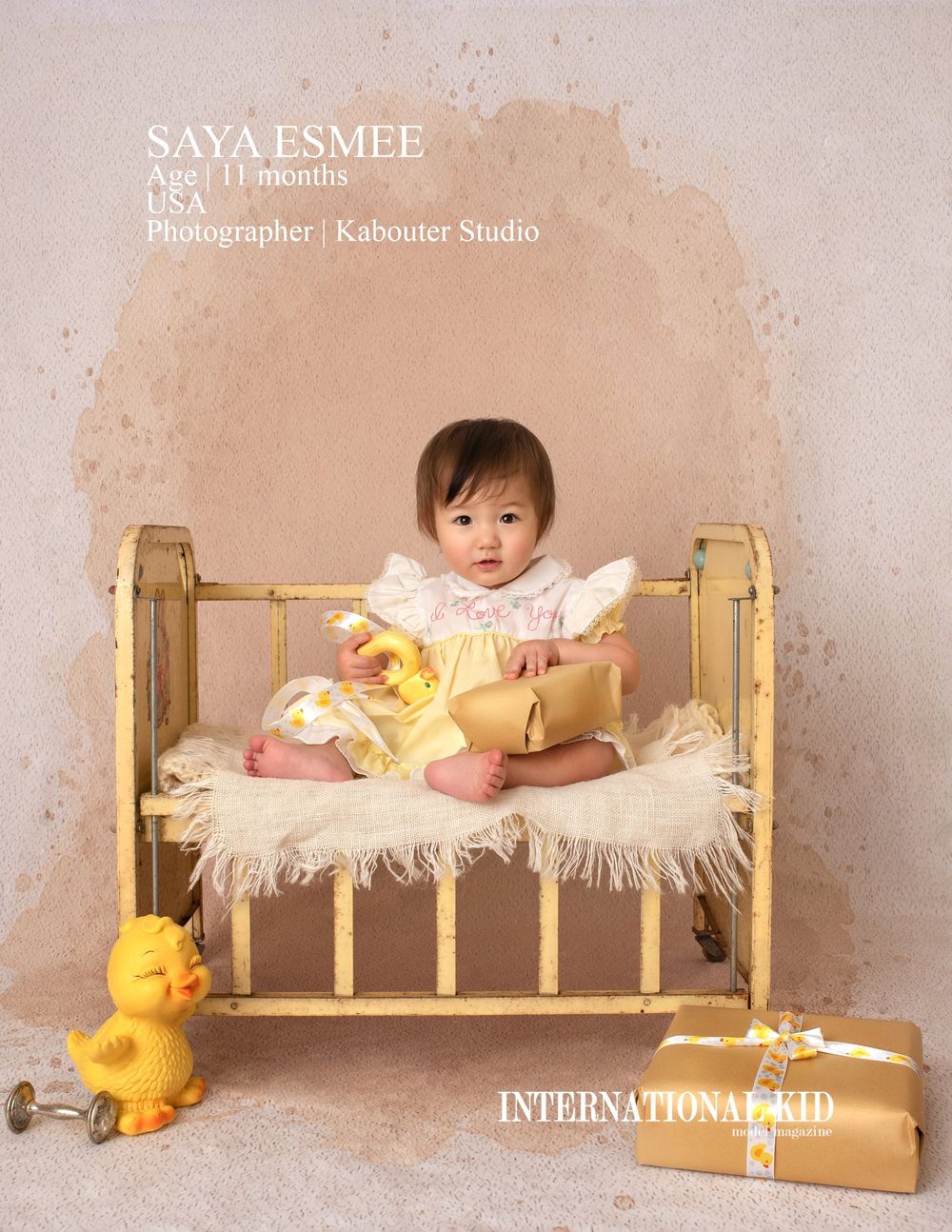 Vintage styled rubber ducky baby first birthday photoshoot at Annapolis