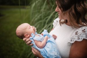 Dublin, Ohio Newborn Photographer - Powell, Ohio Newborn Photographer - In home newborn session - Natural Light Newborn