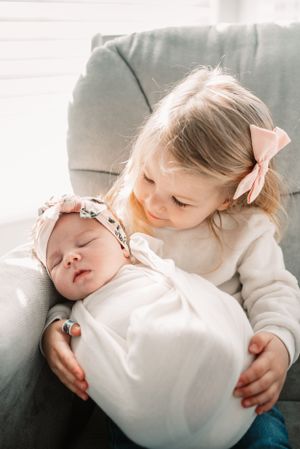 Dublin, Ohio Newborn Photographer - Powell, Ohio Newborn Photographer - In home newborn session - Natural Light Newborn