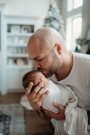 Dublin, Ohio Newborn Photographer - Powell, Ohio Newborn Photographer - In home newborn session - Natural Light Newborn