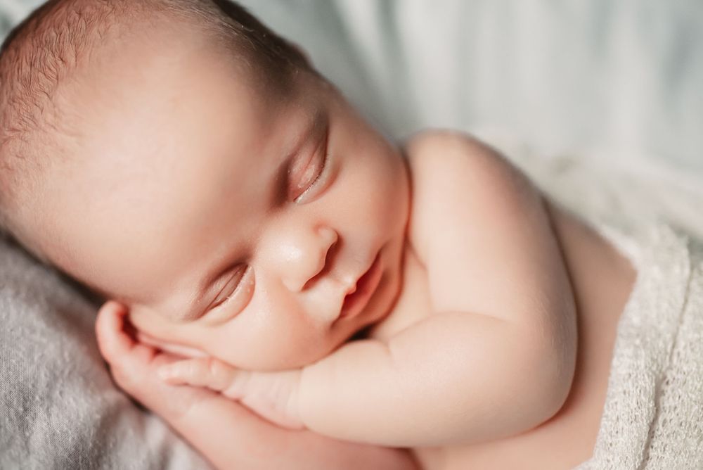 Dublin, Ohio Newborn Photographer - Powell, Ohio Newborn Photographer - In home newborn session - Natural Light Newborn