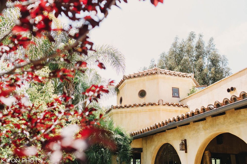 Outdoor garden wedding ceremony vows. Mountain Mermaid Topanga wedding by KWON PHOTO