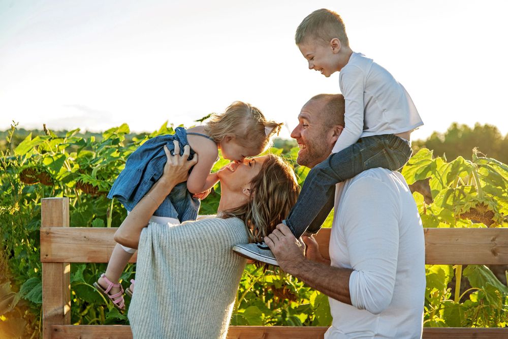 Family portraits with kids