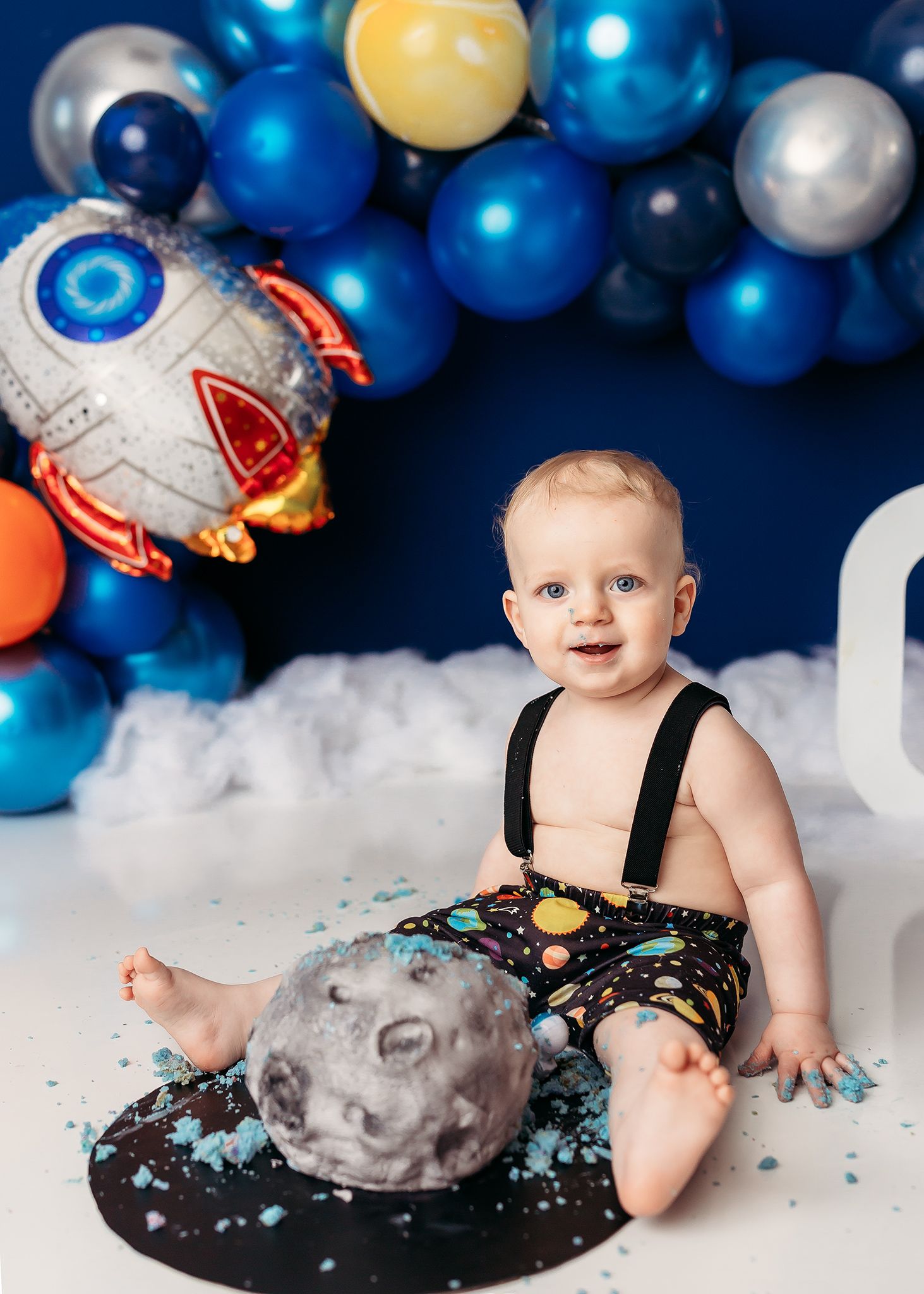 Tulsa cake smash photographer outer space theme cake smash