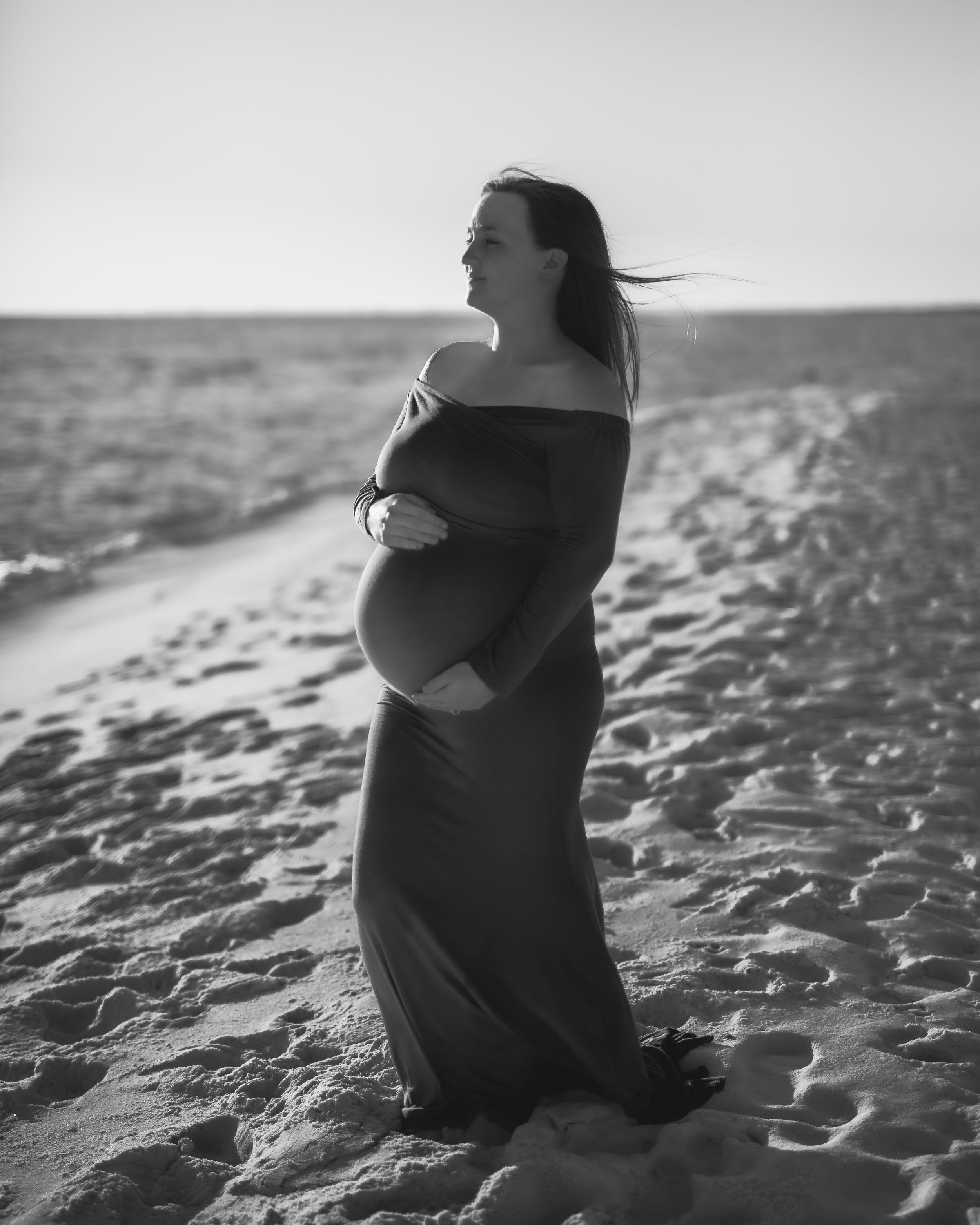 Black and White Elegant Maternity on Gulf Coast