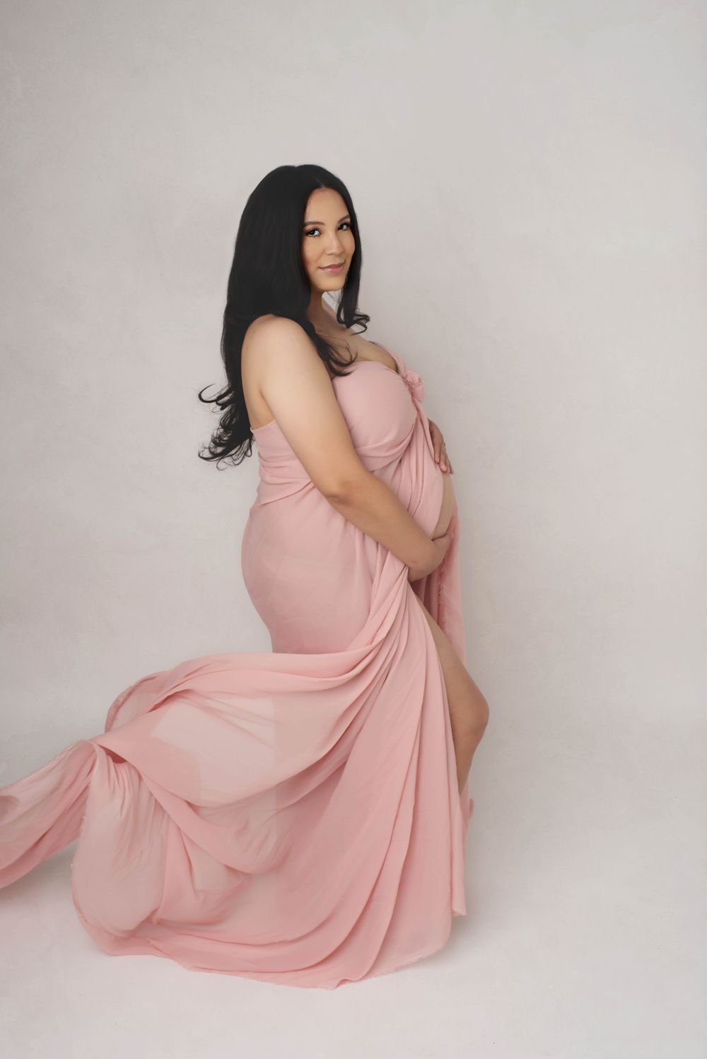 elegant mama pink silk flowing maternity photo photography