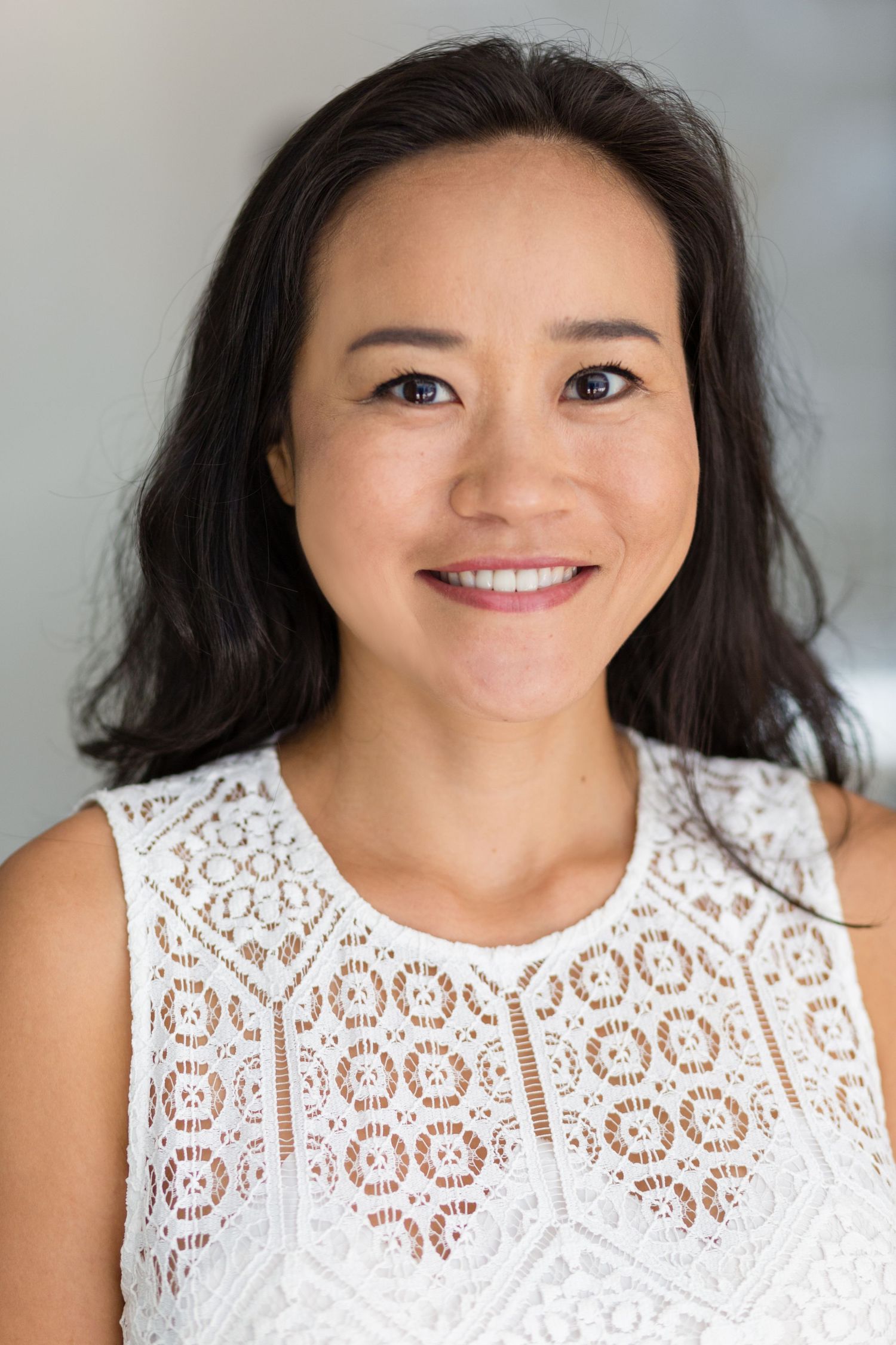 Corporate-head-shot-photographer-singapore