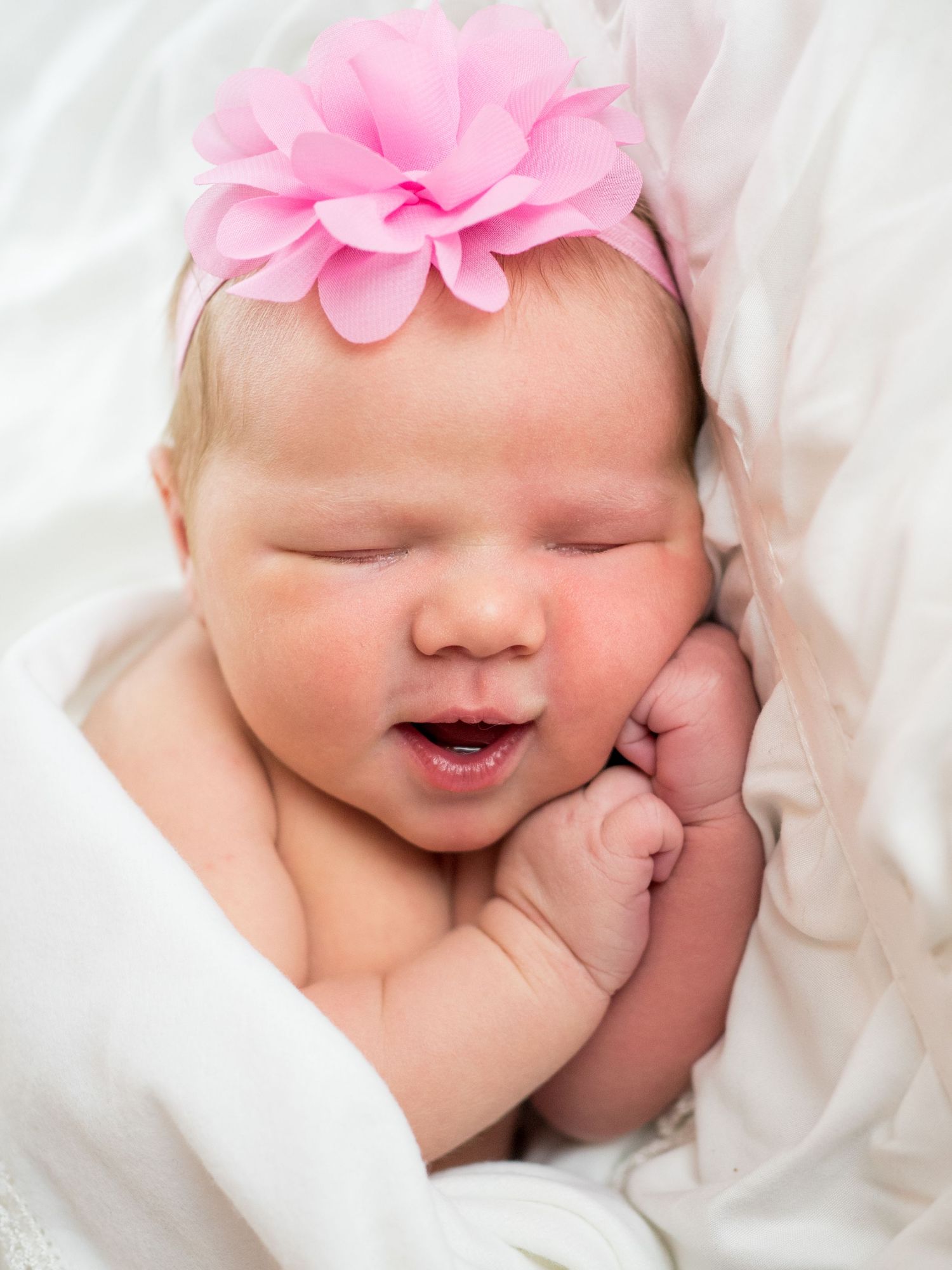 newborn_sister_northern_michigan