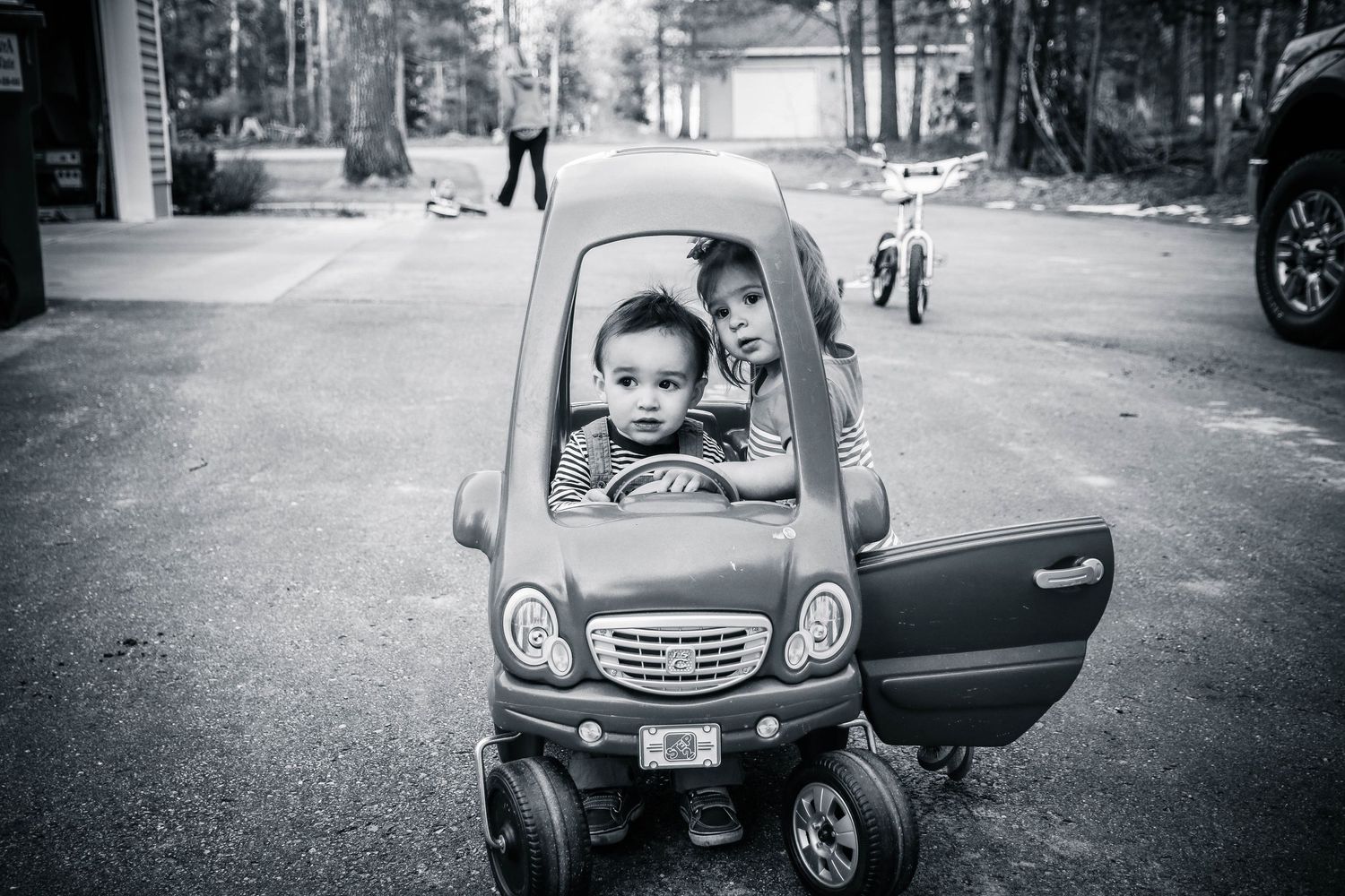 children_playing_kalkaska