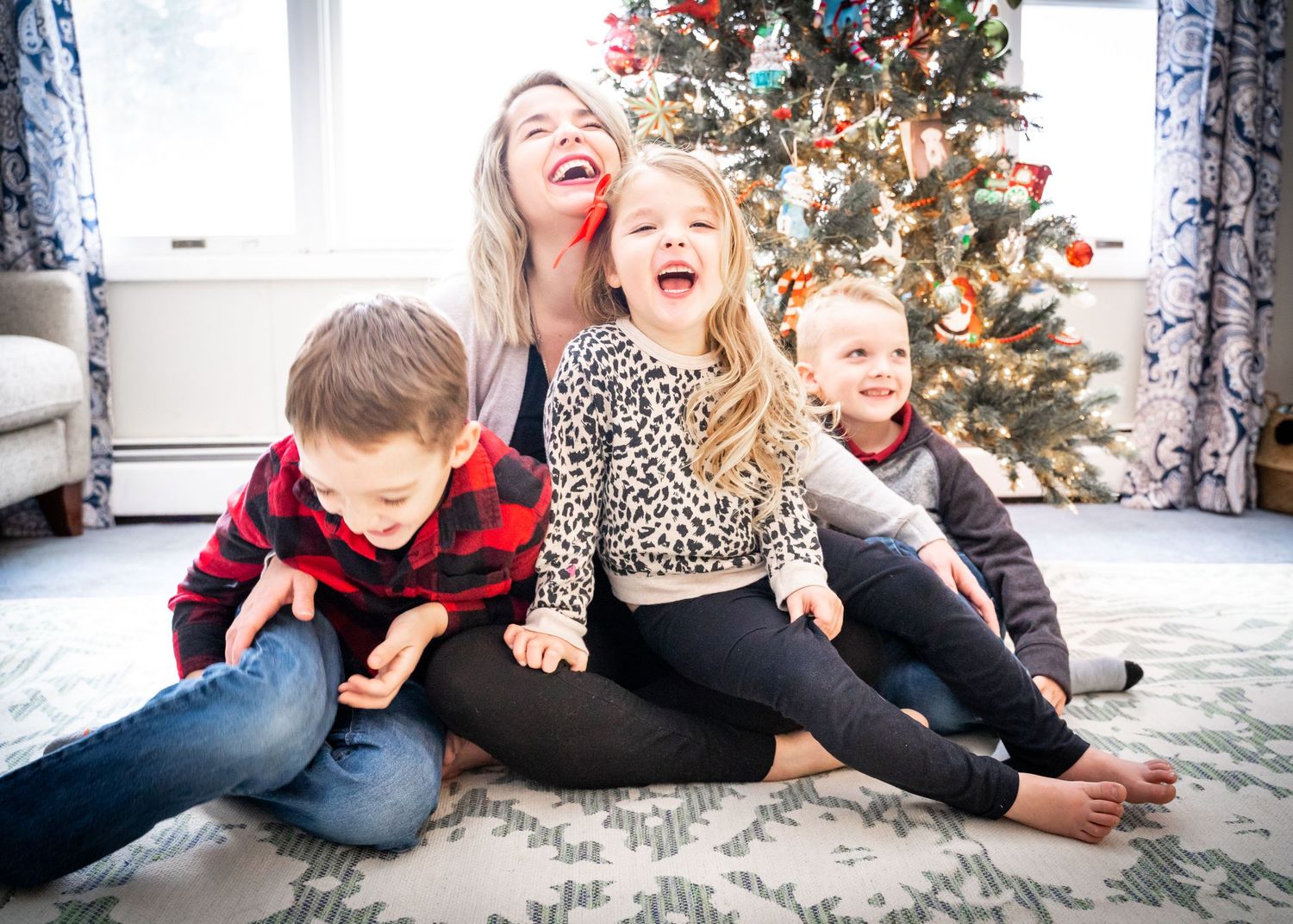 home_for_christmas_family_photoshoot