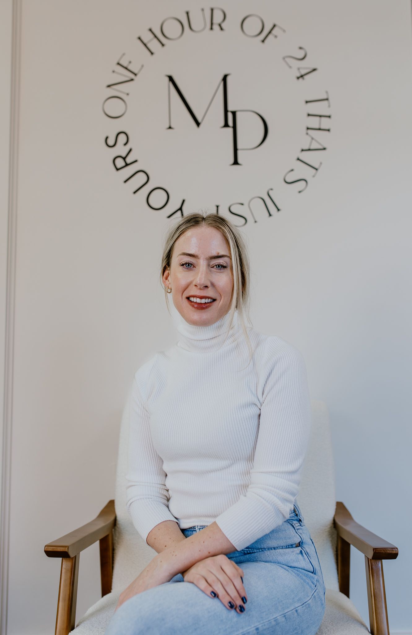 McKinnon Psychotherapy and Counselling Brand Session, Trenton Ontario - Charlotte Buckle Photography