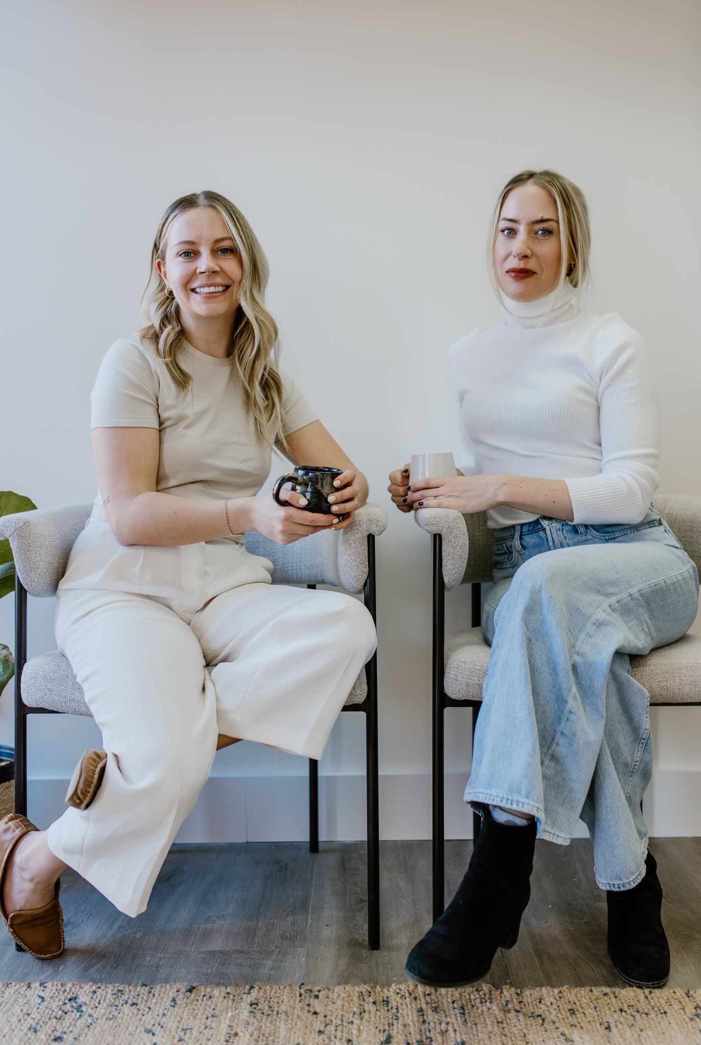 McKinnon Psychotherapy and Counselling Brand Session, Trenton Ontario - Charlotte Buckle Photography