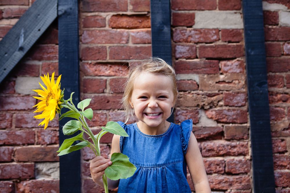 fun alternative family photography in Devon UK and Tuscany Italy by photographer Elizabeth Armitage