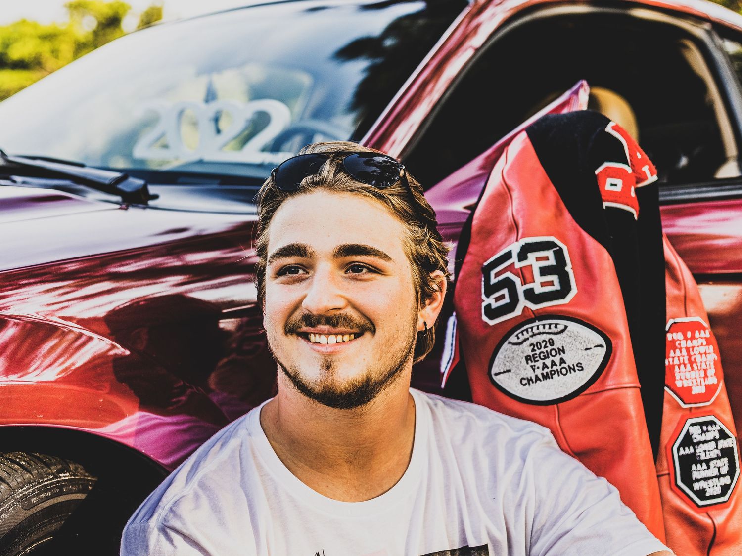 GILBERT HIGH SCHOOL SENIOR PORTRAIT PHOTOGRAPHER MASON JAR PHOTOGRAPHY