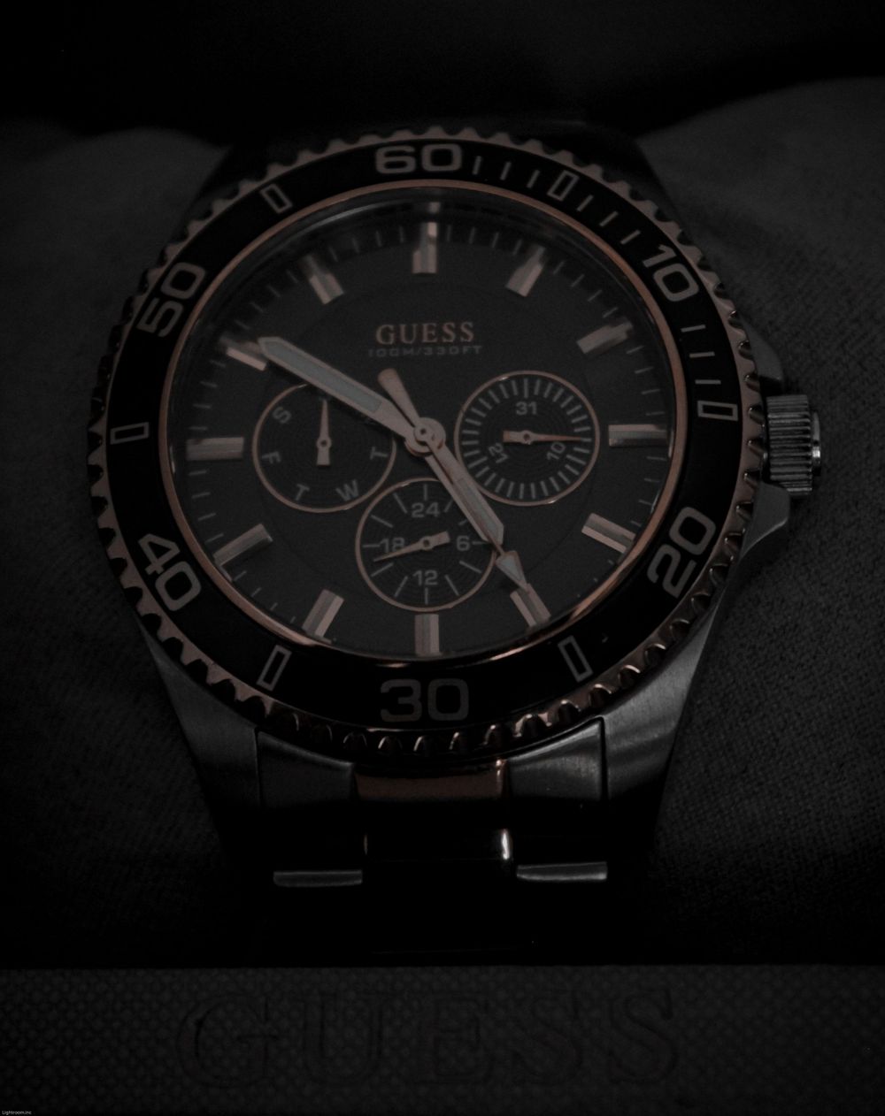 guess watch