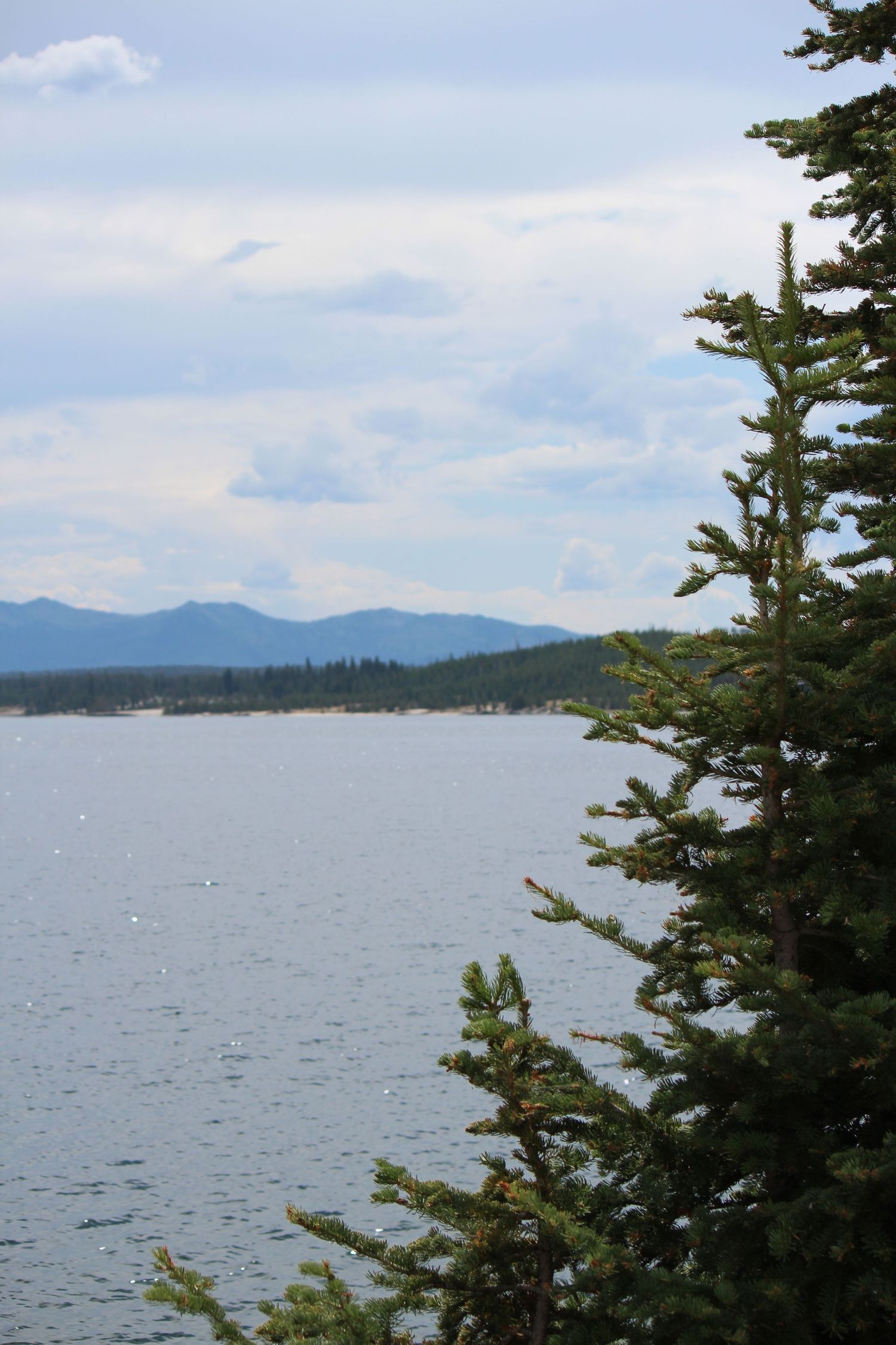 yellowstone lake