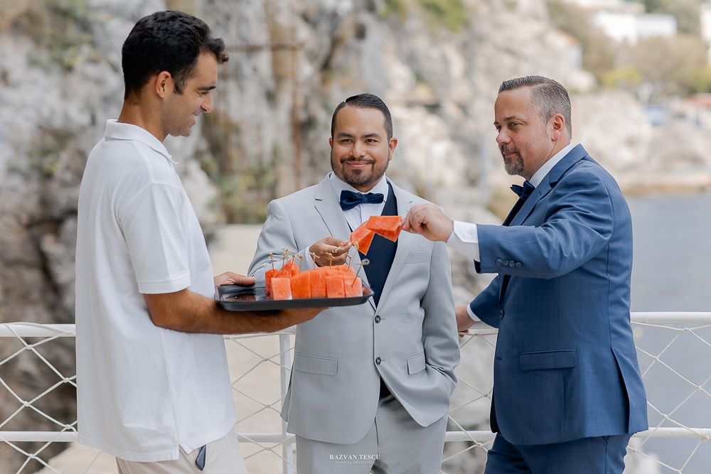 Amalfi Coast Photographer - Positano, Ravello, Amalfi, Maiori elopement, proposal, wedding creator. Book your photoshoot.