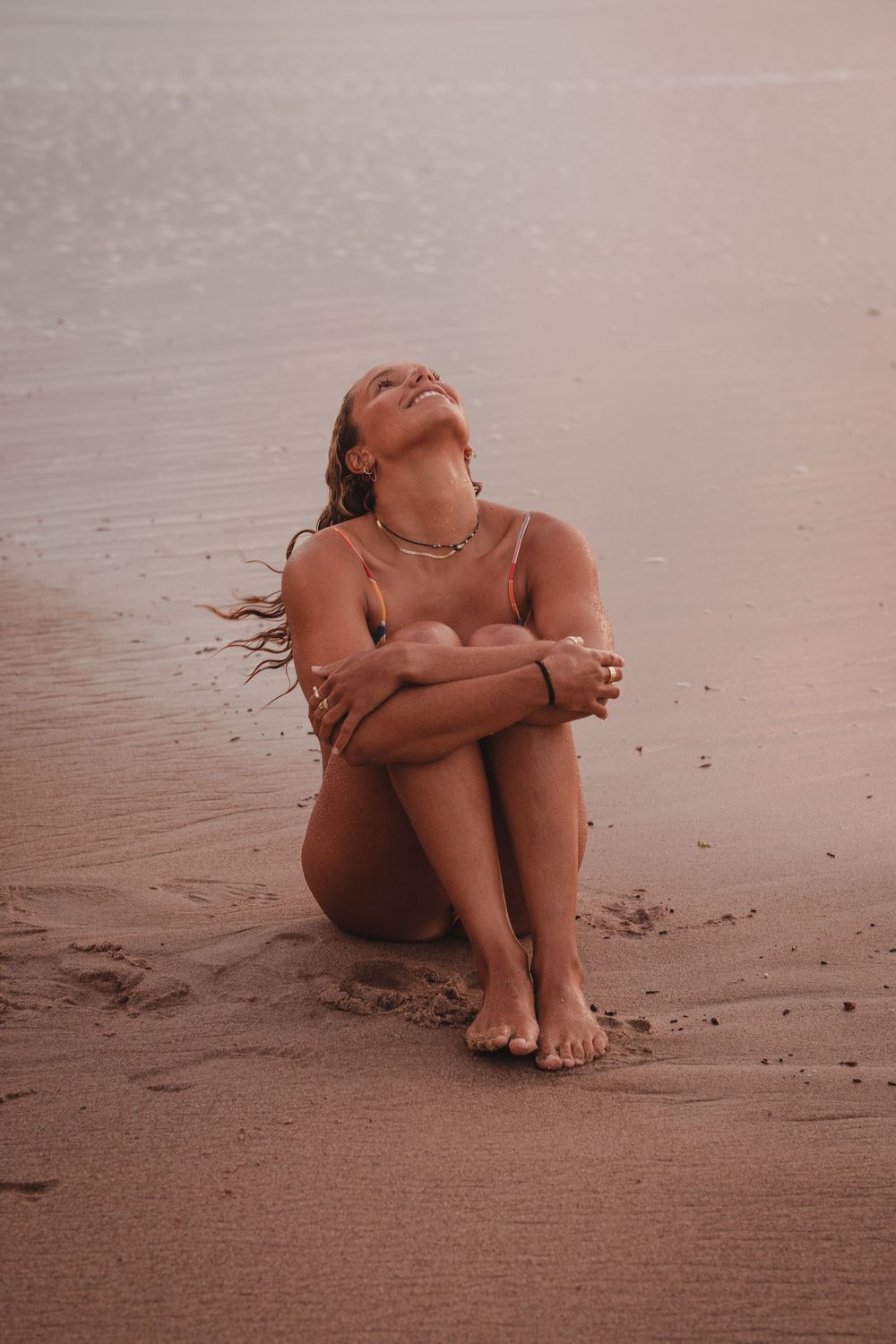 Portrait naturel femme lumière douce plage biarritz