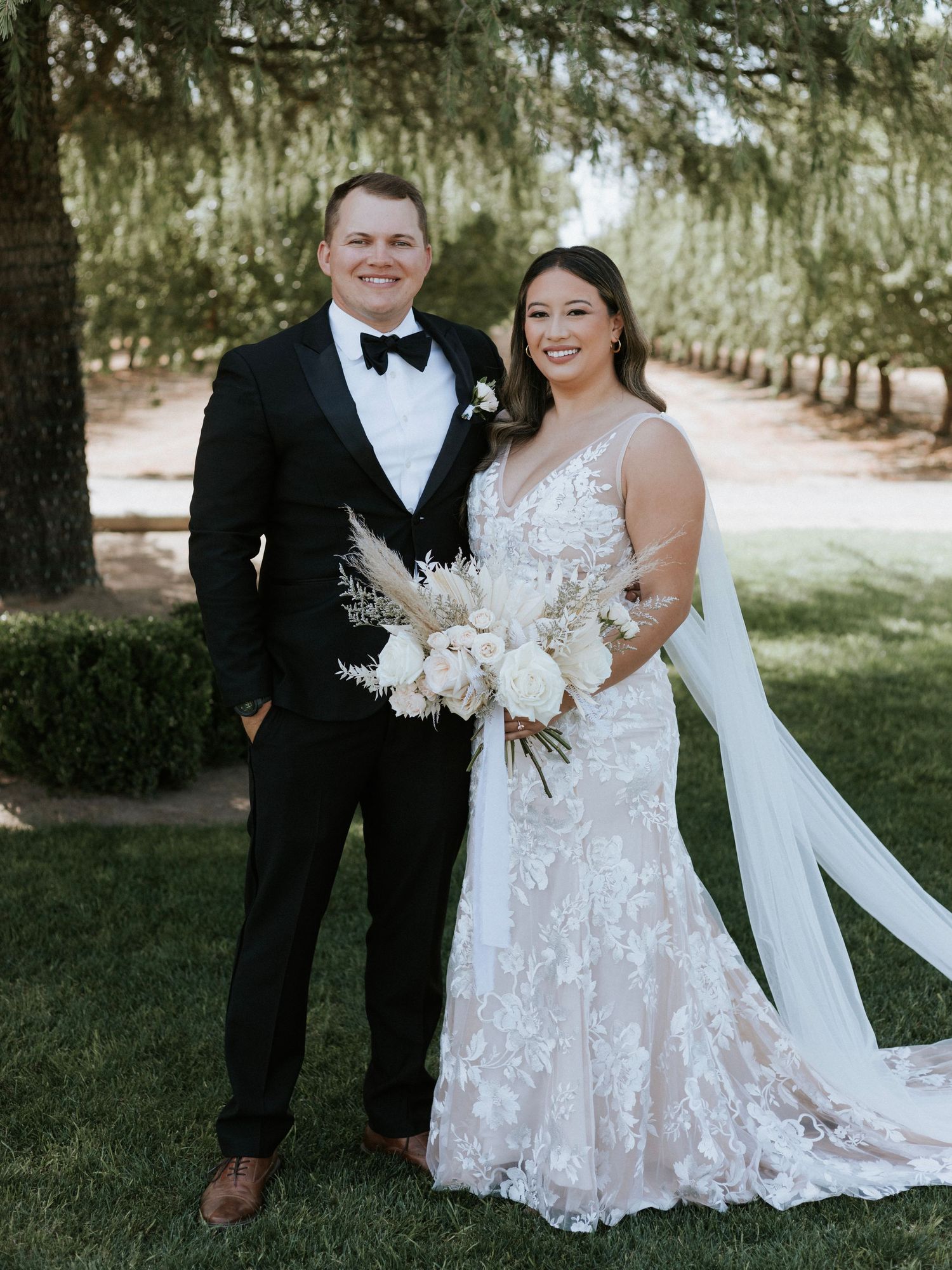 FRESNO WEDDING PHOTOGRAPHERS