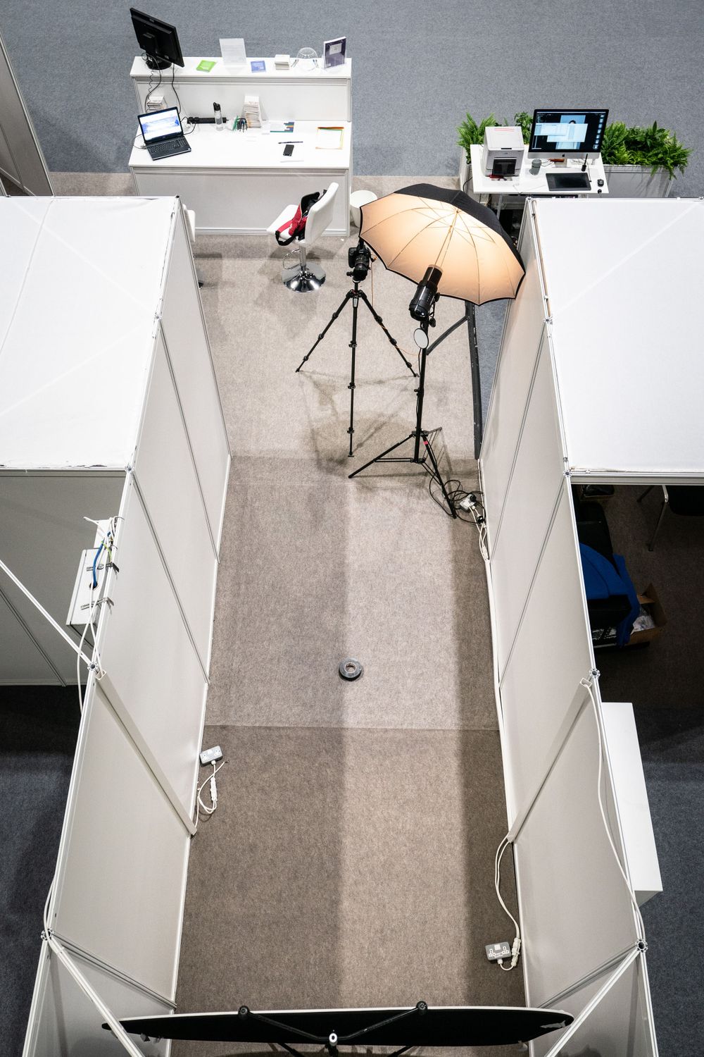 Complimentary headshot setup during the CFA Global Conference at ExCel London