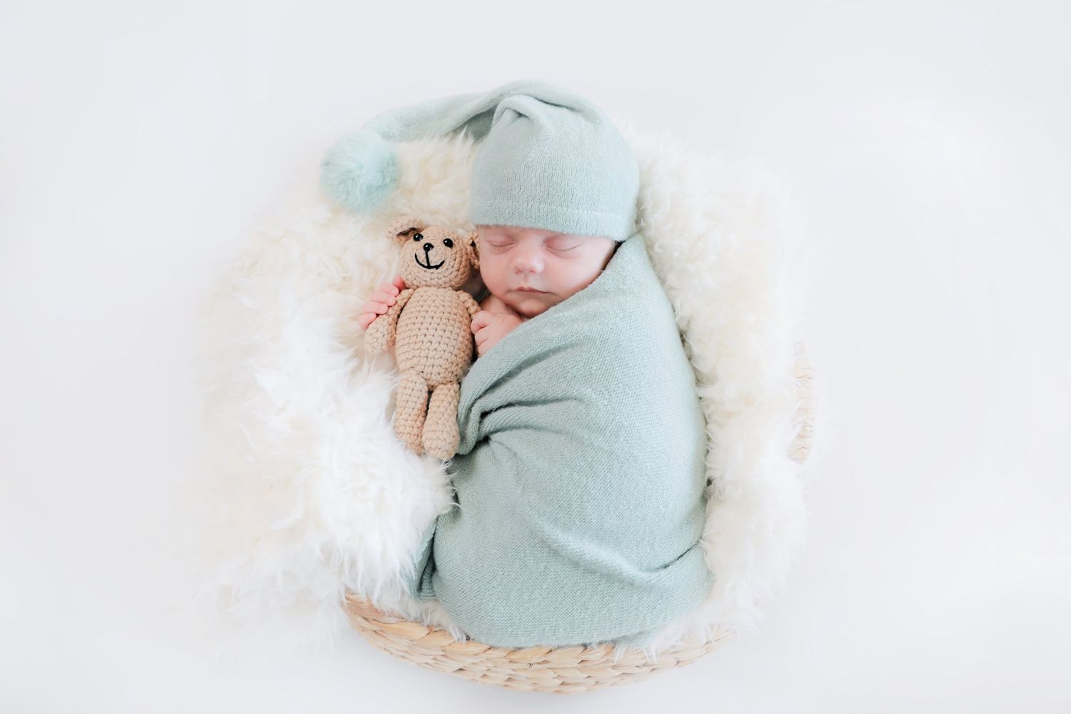 Northwest Arkansas newborn photographer