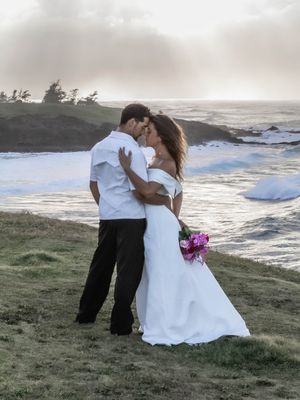 Wedding, Elopement, natural photography, couple in love on cliff top.