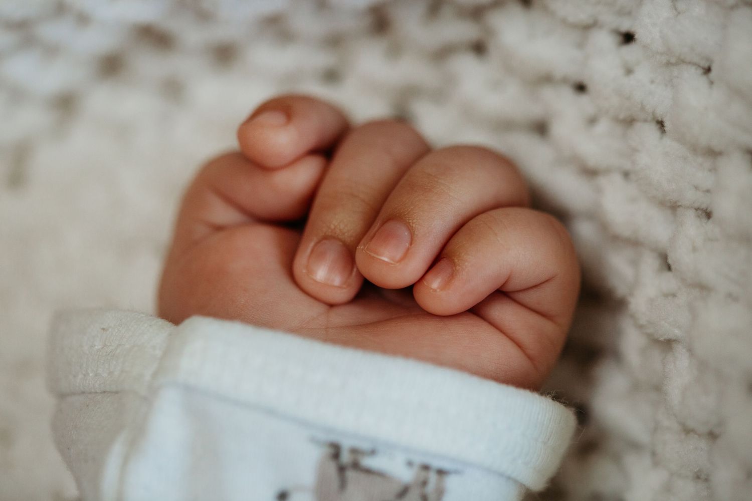 Cleveland Newborn Photographer, Cleveland Newborn Photography, Chagrin Falls Newborn Photographer, Chardon Newborn Photographer