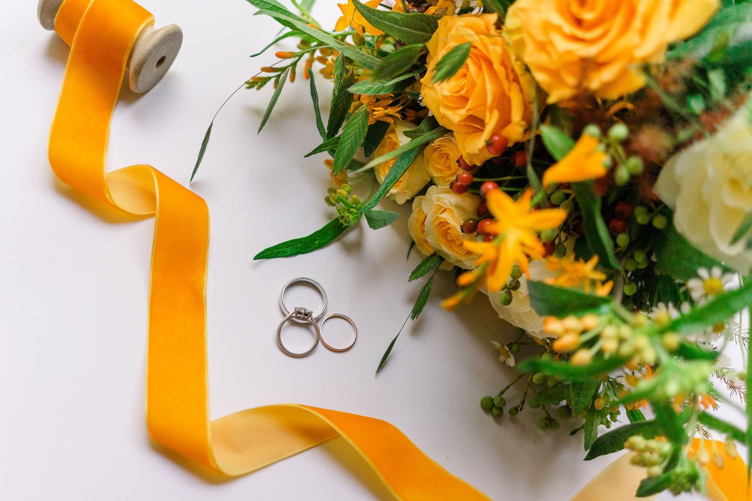 Autumn wedding bouquet Hampshire