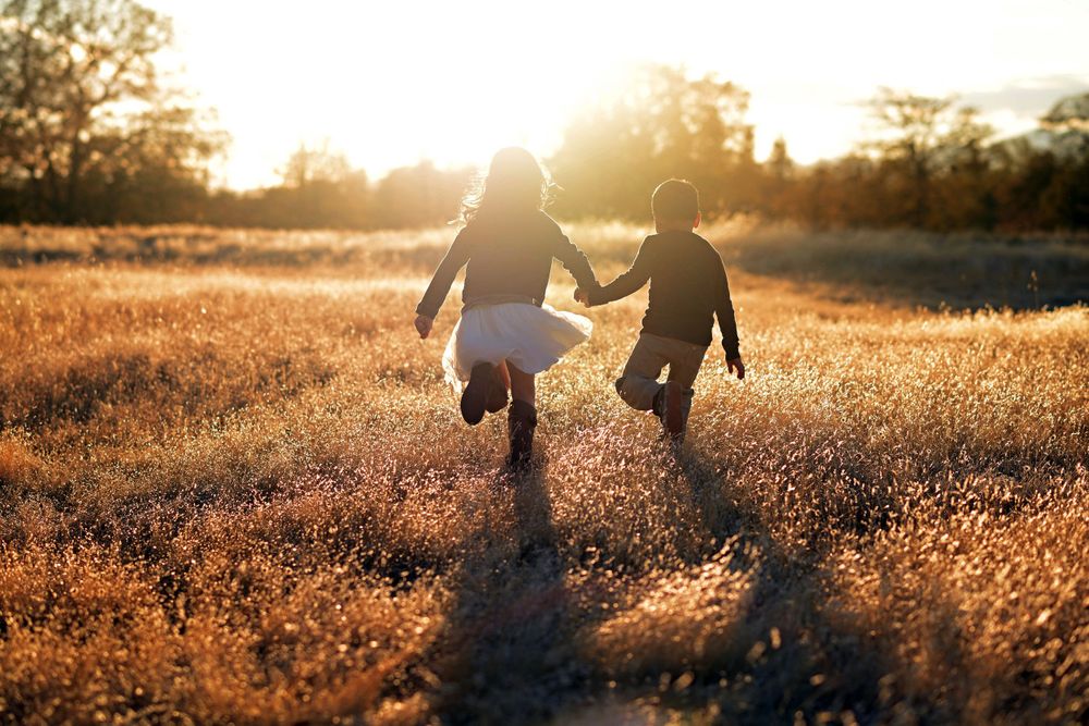 golden hour children photography Redding ca