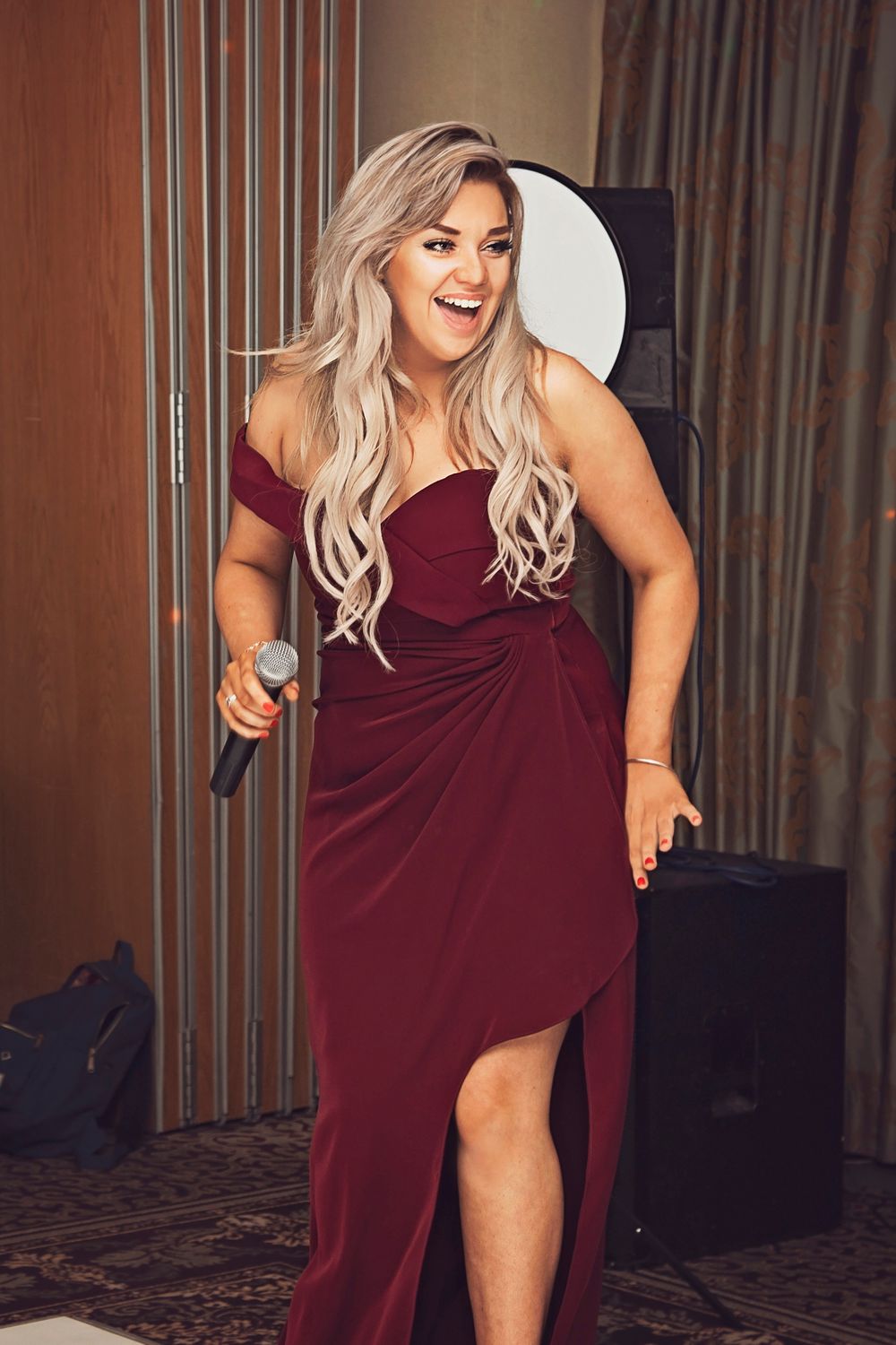 Entertainer at Shendish Manor event
