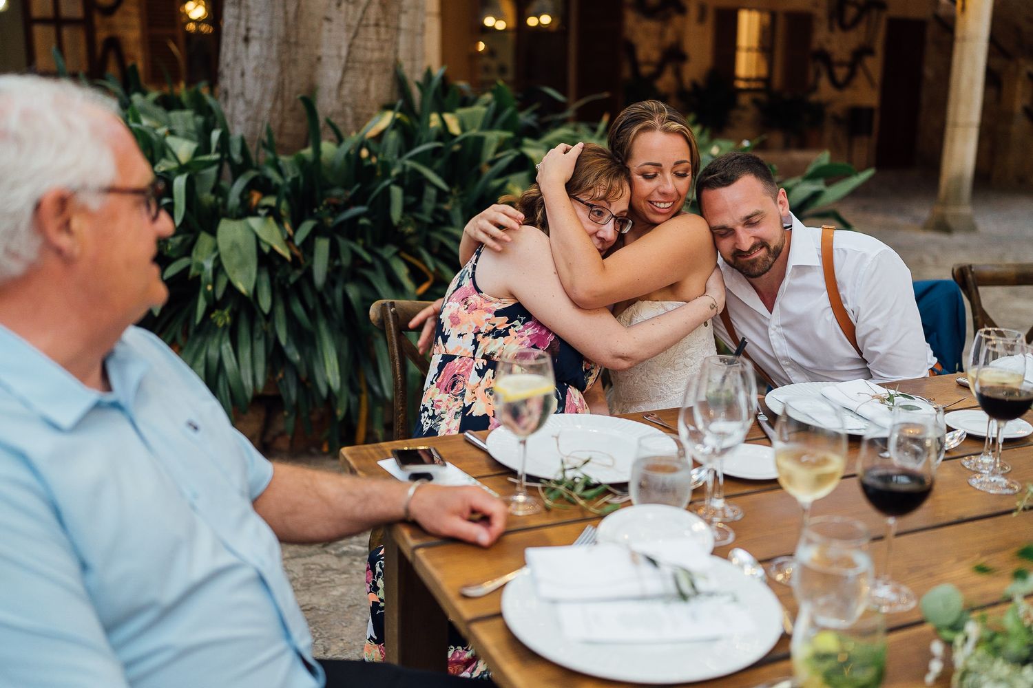 Mediterranean wedding in Mallorca, destination wedding photographer, Finca Son Termes, dinner