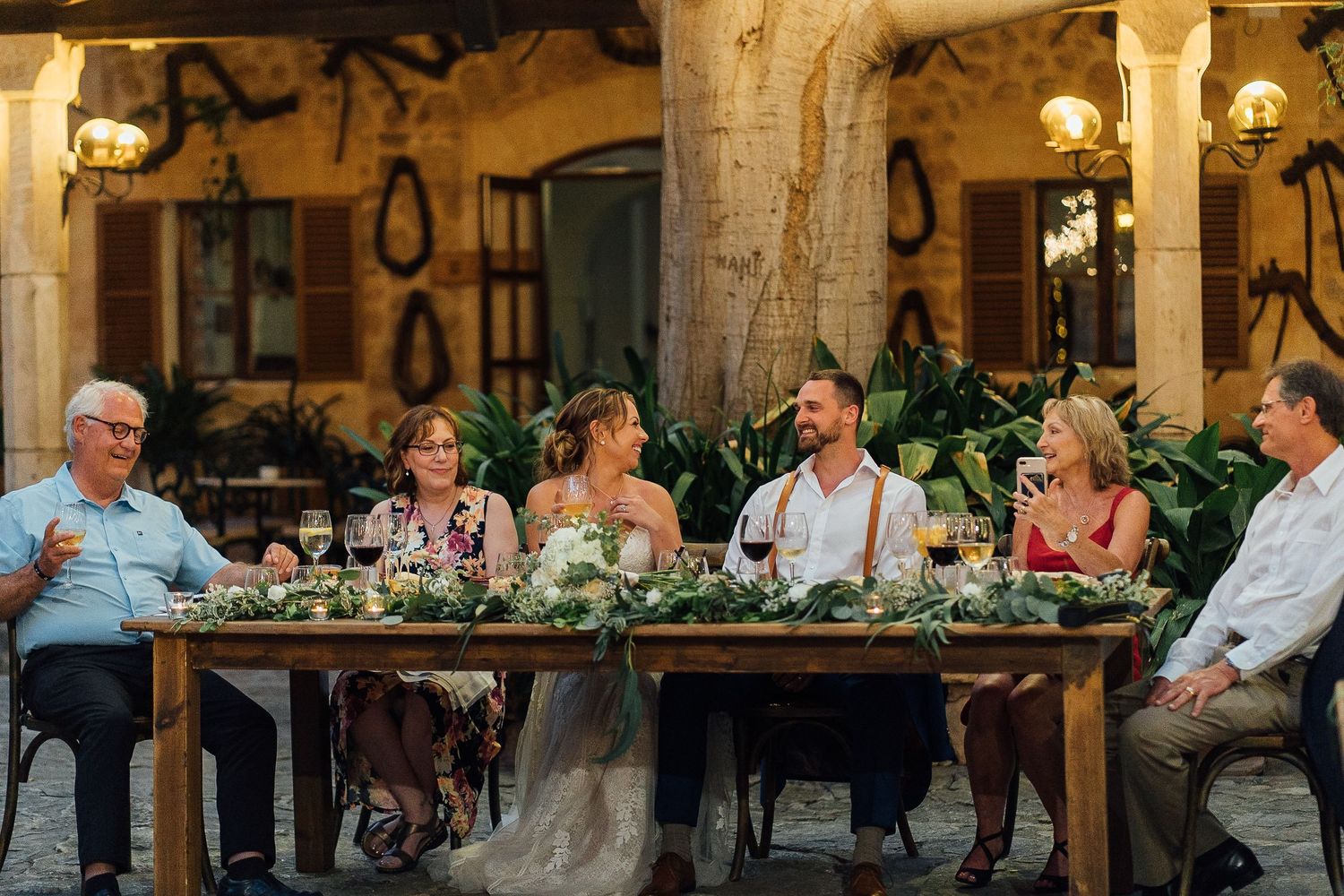 Mediterranean wedding in Mallorca, destination wedding photographer, Finca Son Termes, dinner
