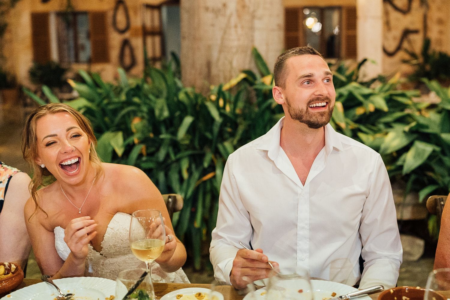 Mediterranean wedding in Mallorca, destination wedding photographer, Finca Son Termes, dinner