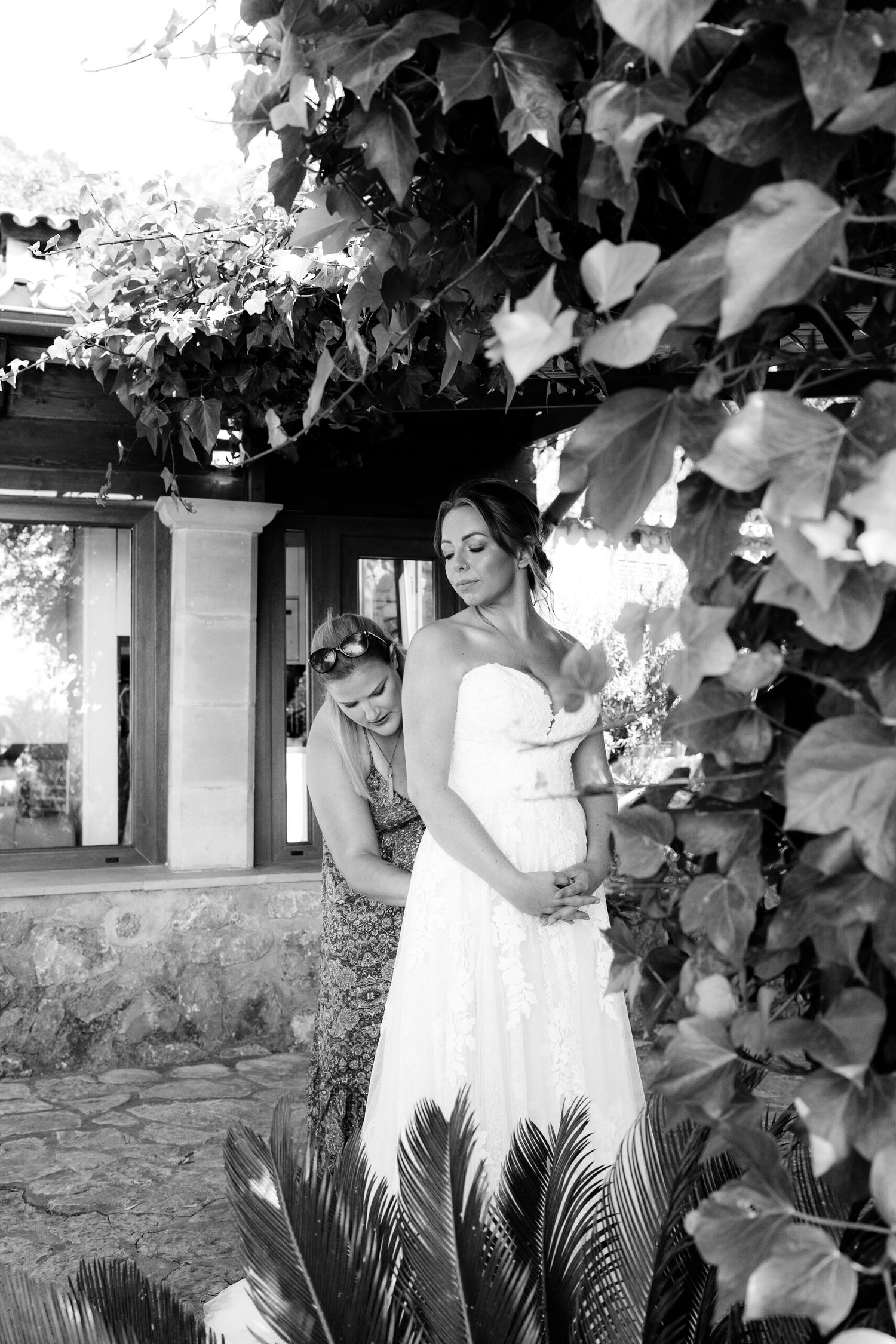 Mediterranean wedding in Mallorca, destination wedding photographer