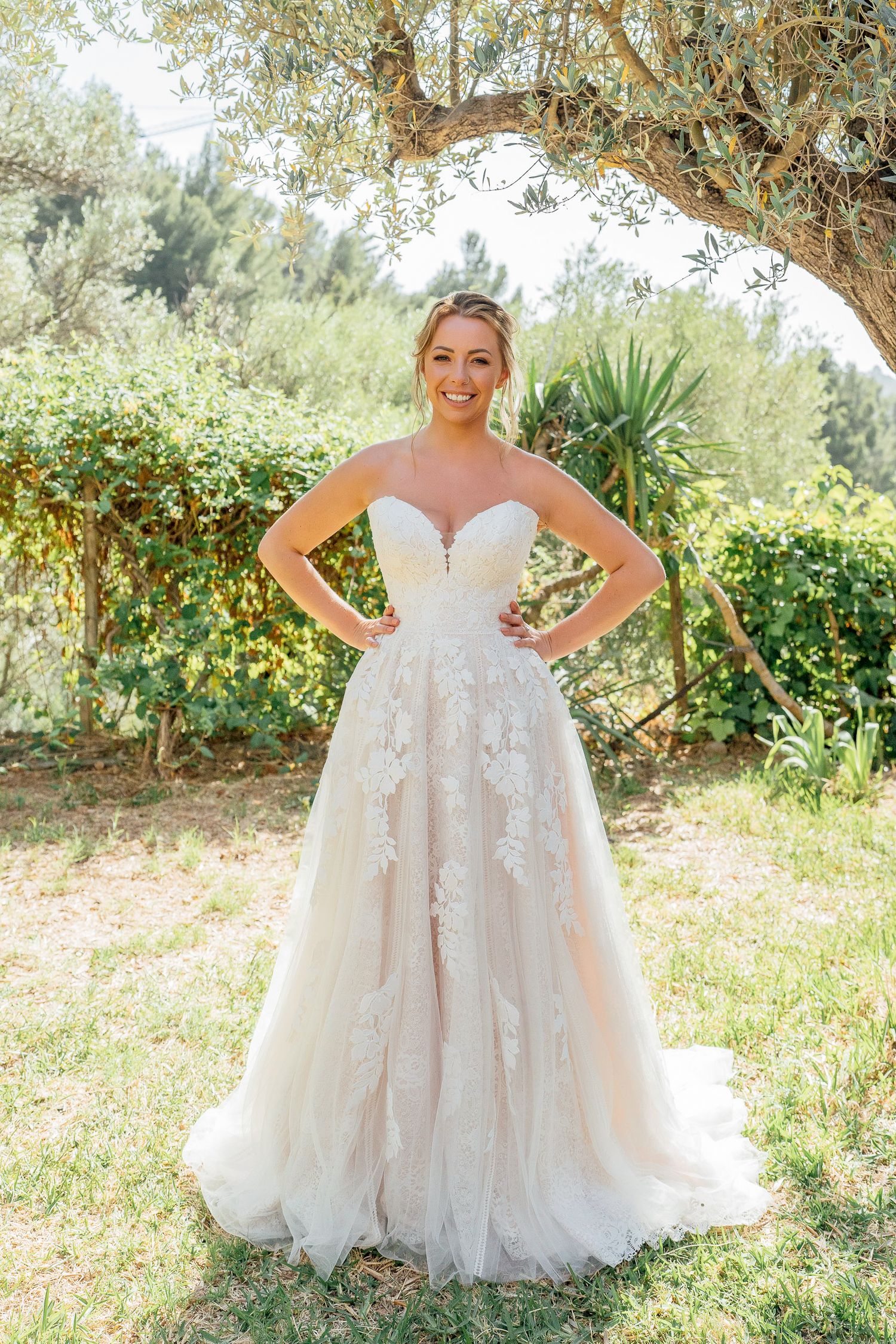 Mediterranean wedding in Mallorca, destination wedding photographer