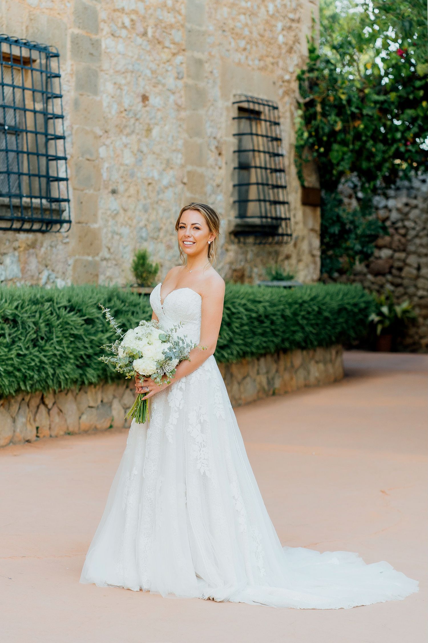 Mediterranean wedding in Mallorca, destination wedding photographer