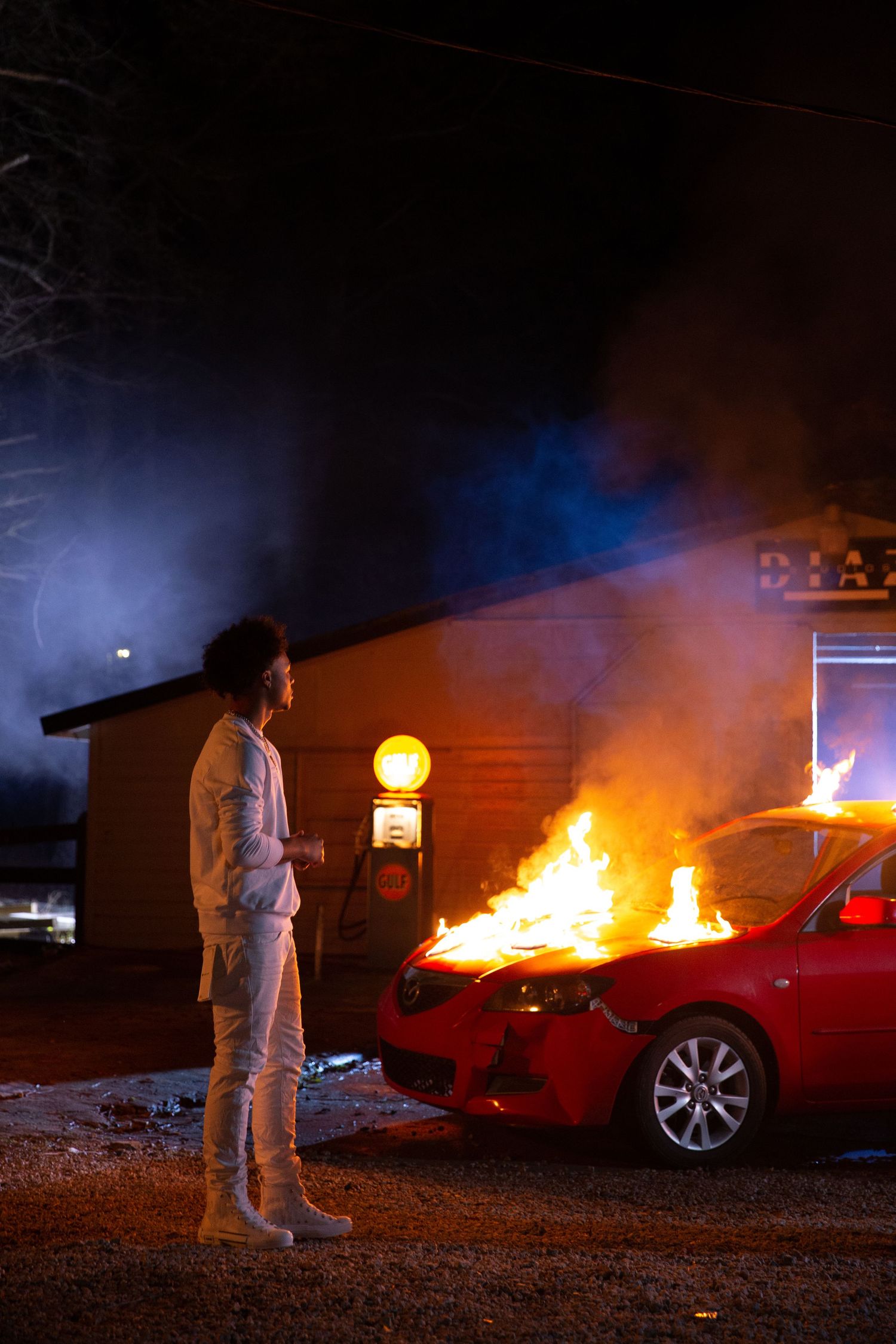Luh Kel on set filming F Love music video.