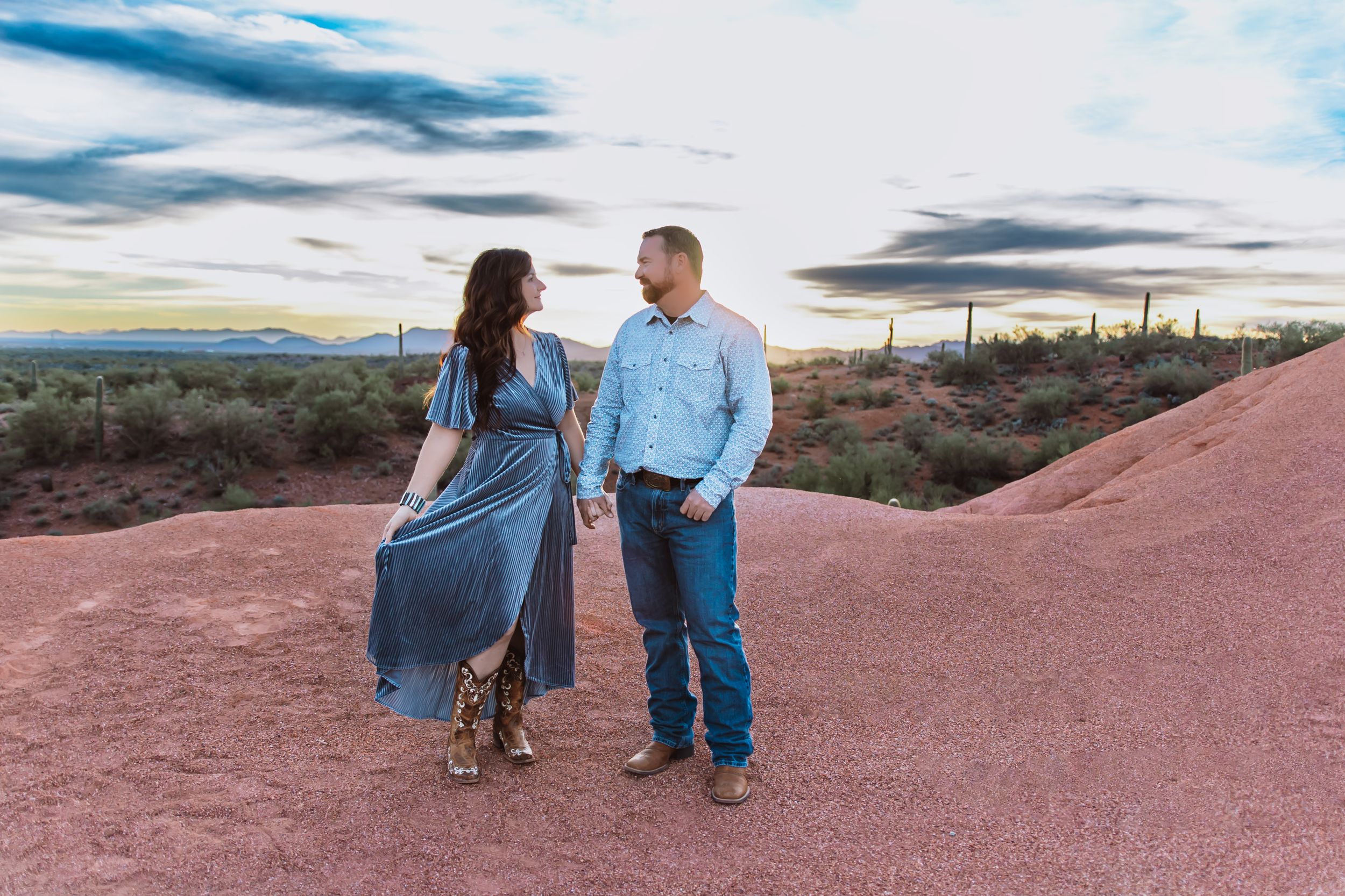 Arizona couples photographer, engagement photos AZ