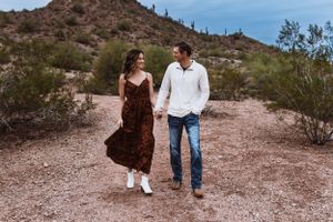 family photographer AZ, outdoor family portraits Arizona couples photographer, engagement photos AZ