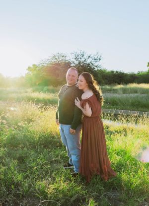 family photographer AZ, outdoor family portraits Arizona couples photographer, engagement photos AZ