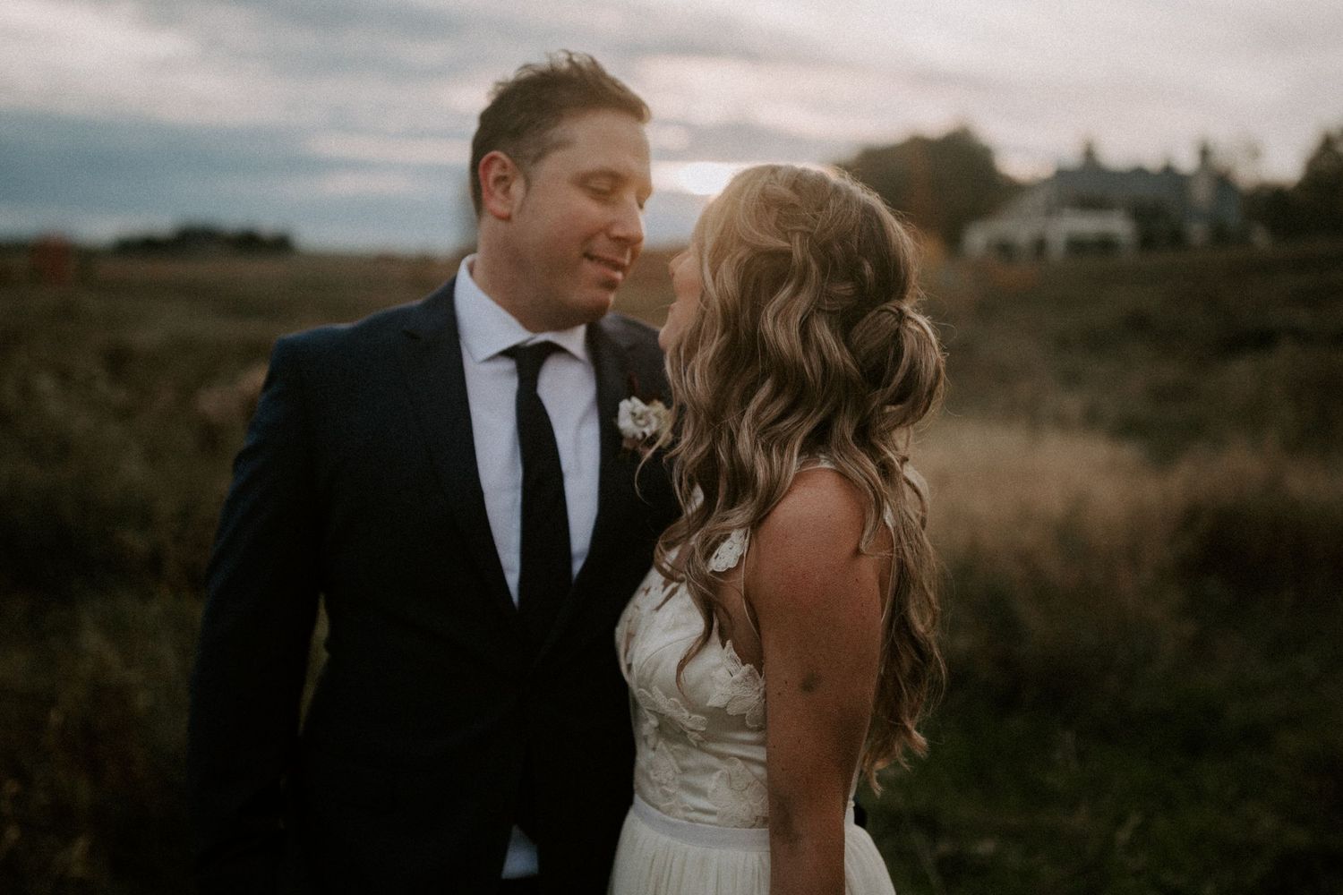 earth to table farm wedding photography candid