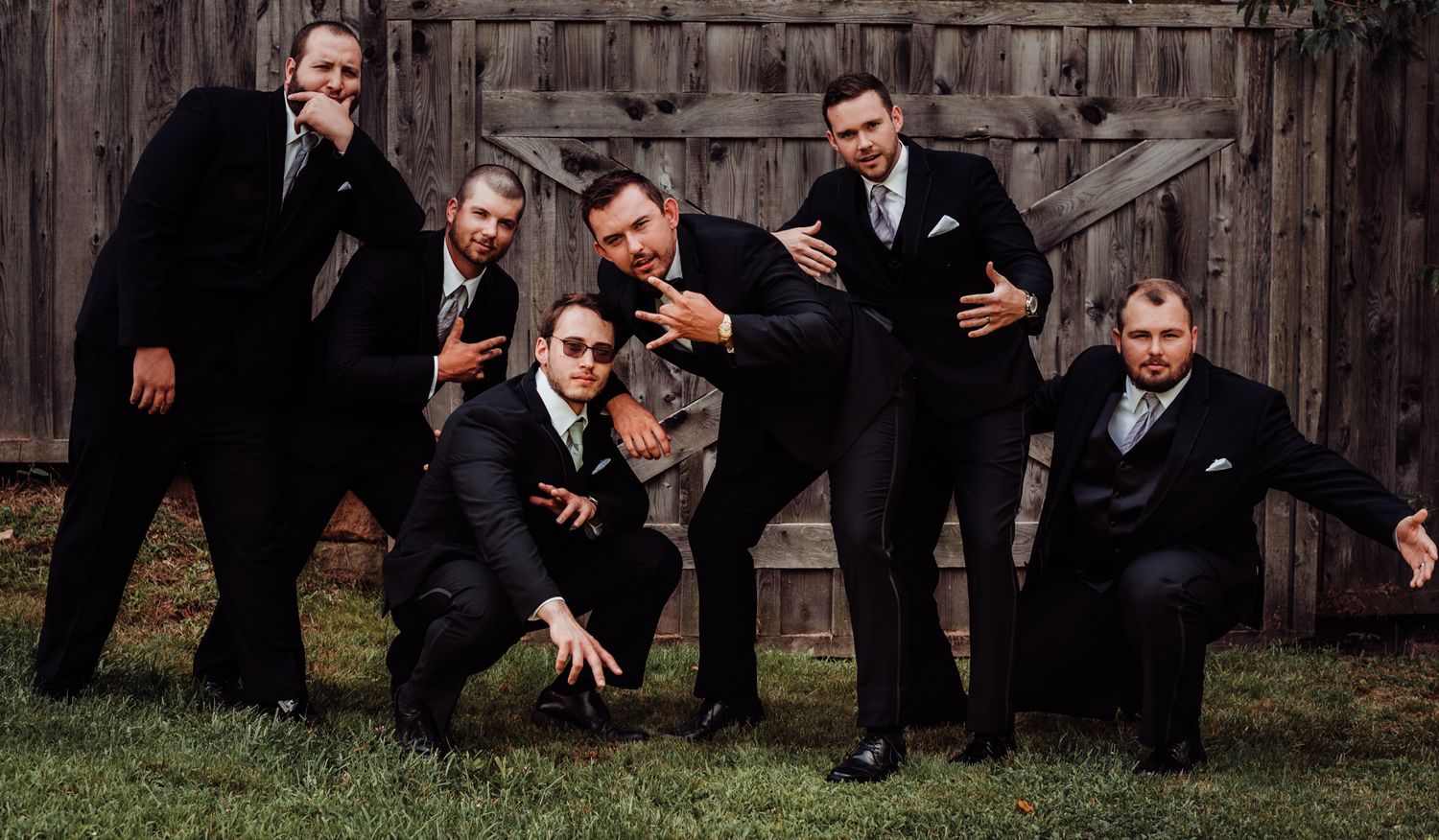 groomsmen portraits