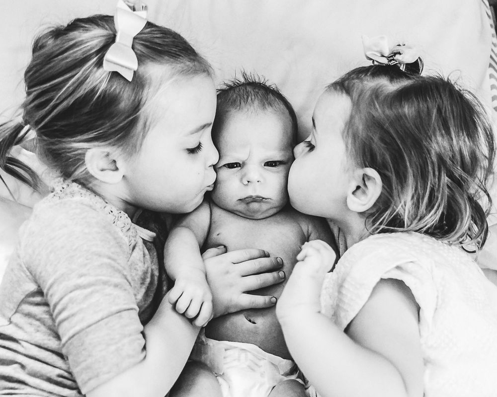 in home newborn family photos with Michelle Deppe Photography.