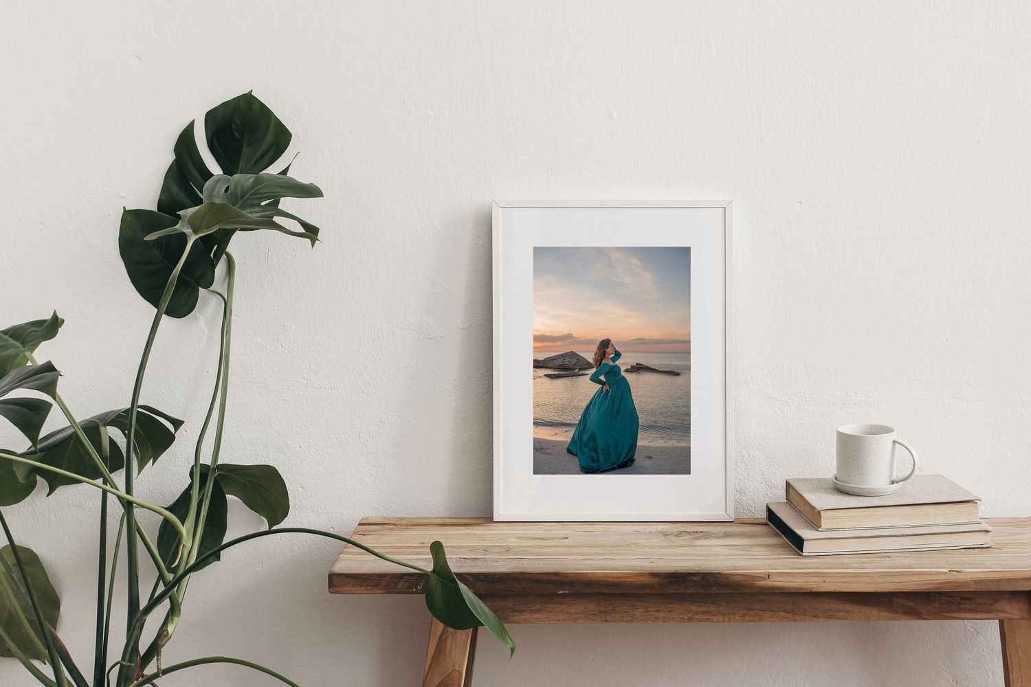 framed picture on table Riverview newborn photographer