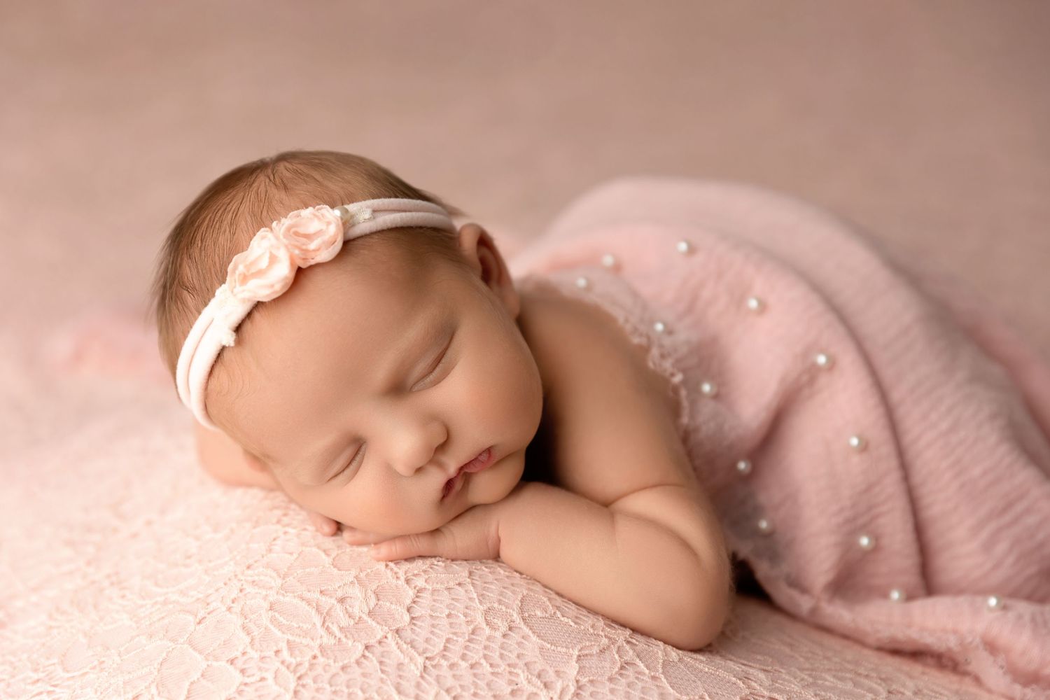 Best Newborn Photographer NH New Hampshire Tilton Milestone Photographer