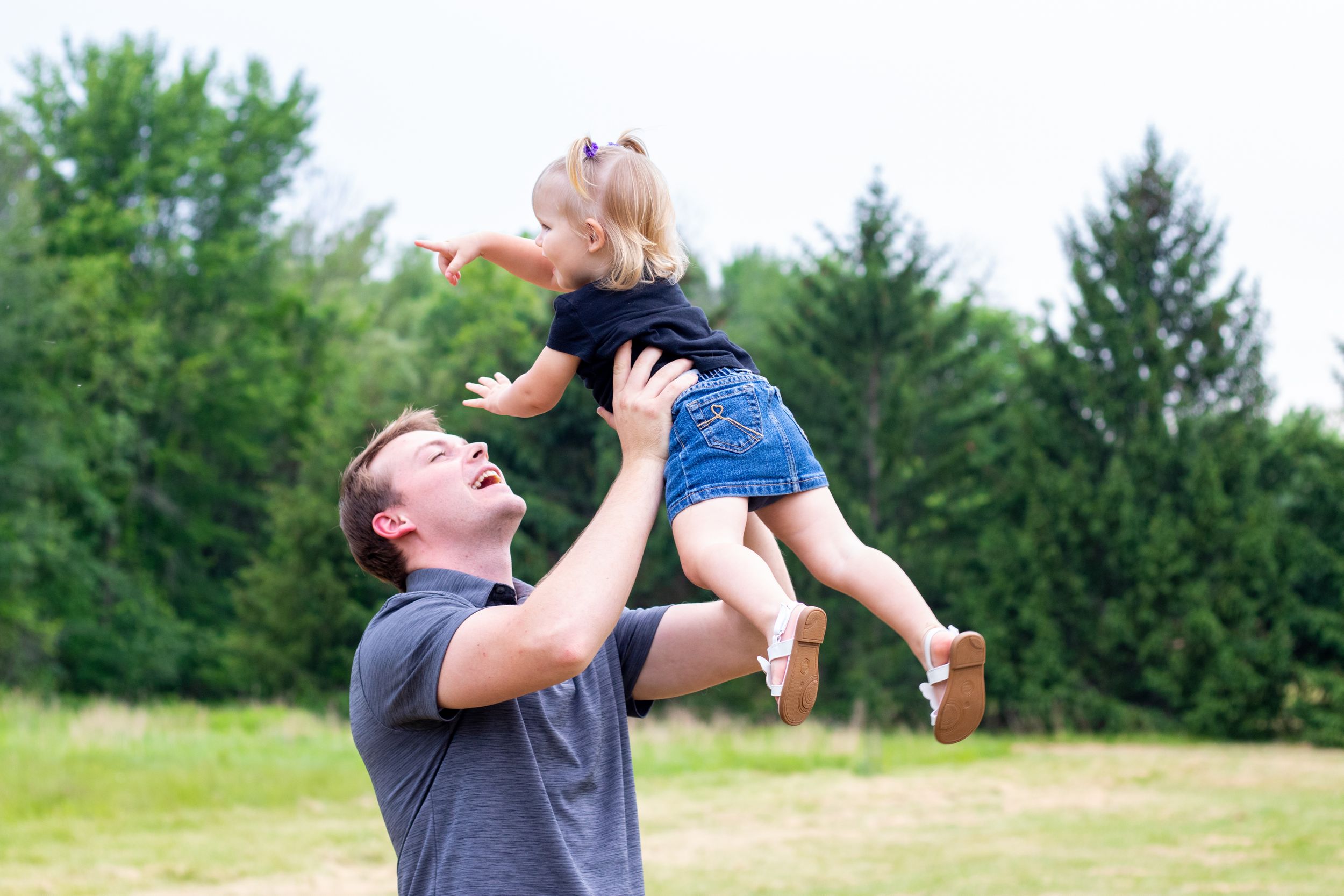 Professional Family Photos with Pleasant Photography by Naomi Parfitt
